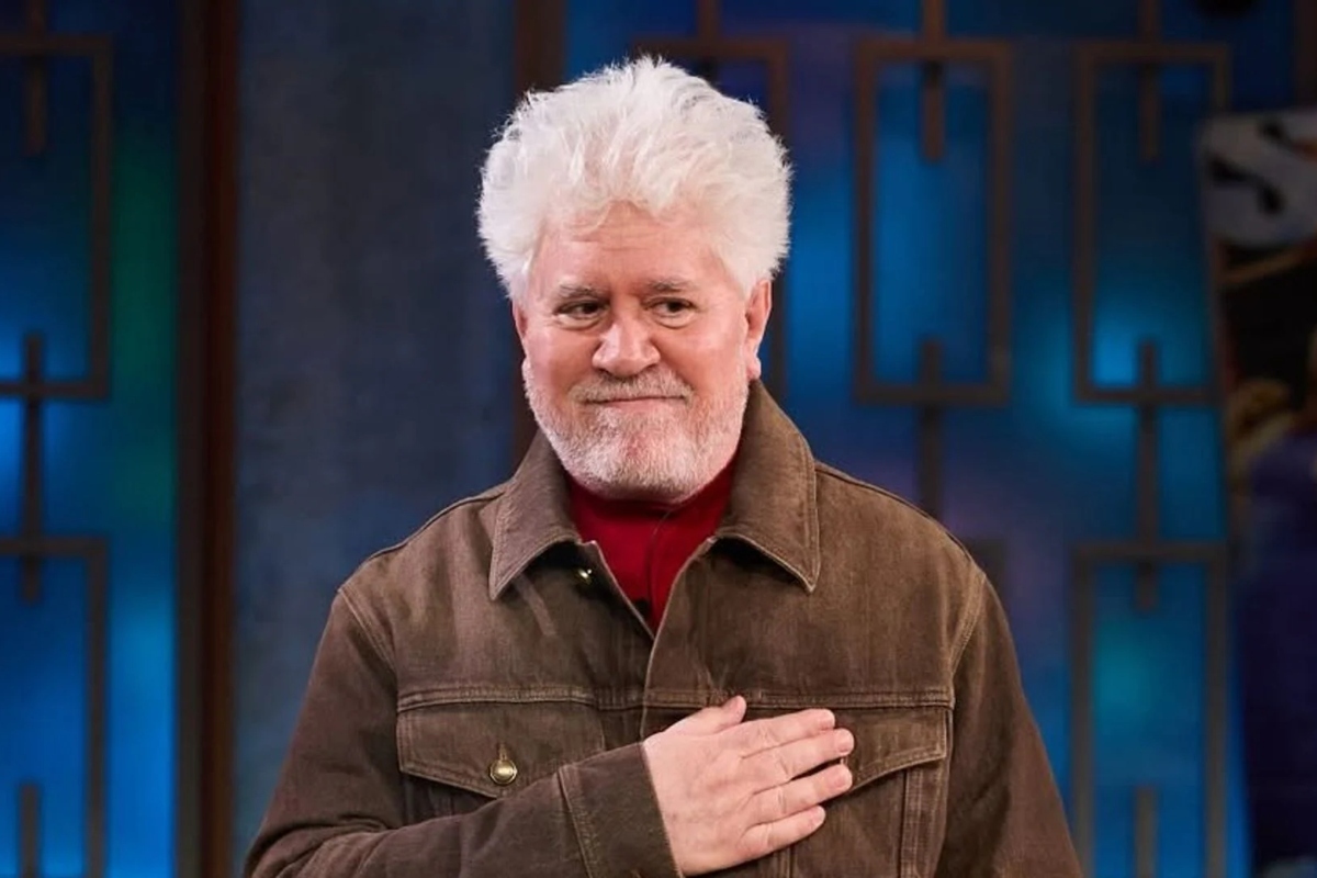 La confesión de Almodóvar sobre las famosas 'chicas Almodóvar', el término que popularizó Sabina: "Las llamaba un poquito como bobas o tontas"