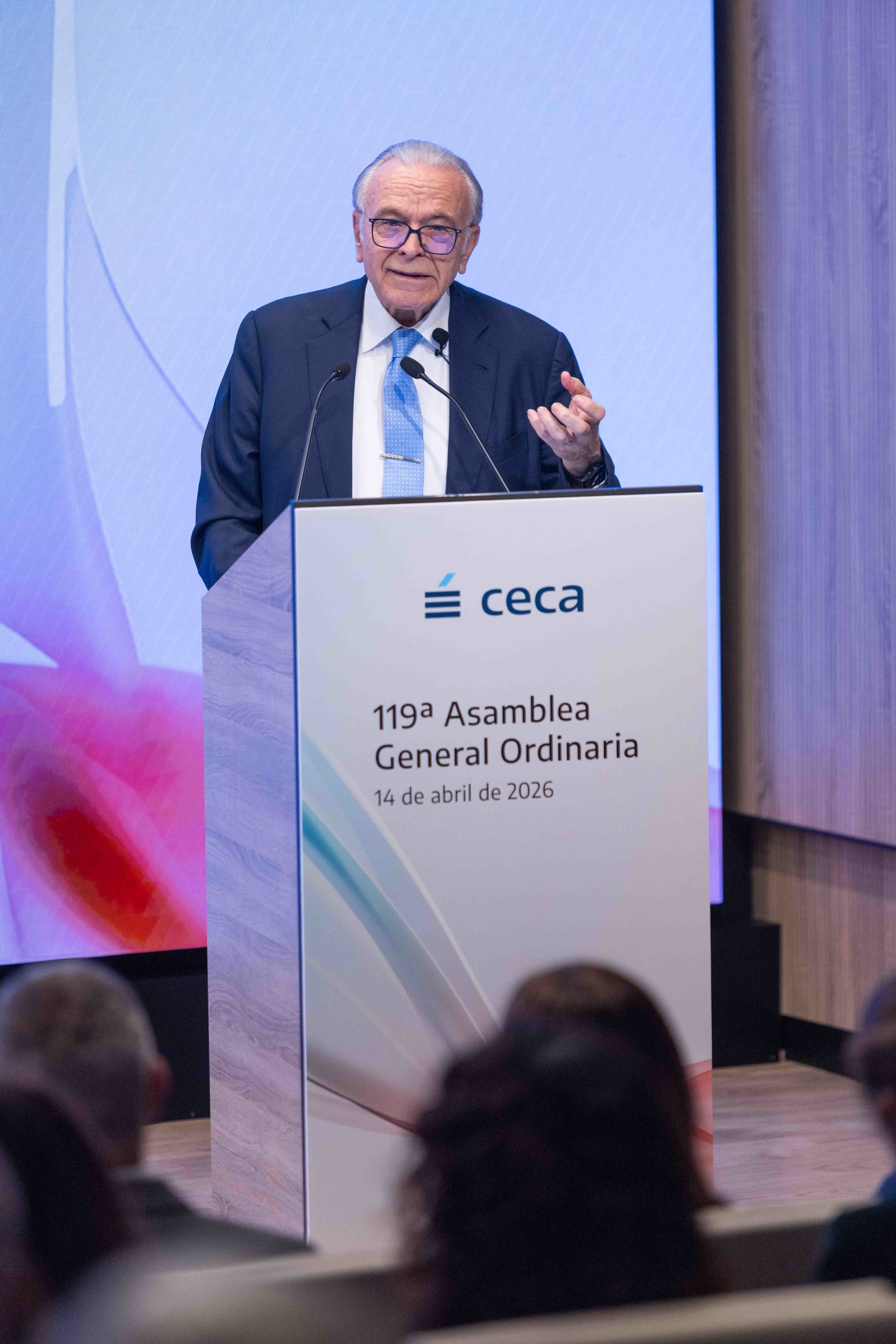 El presidente de Ceca, Isidro Fainé, durante la Asamblea
