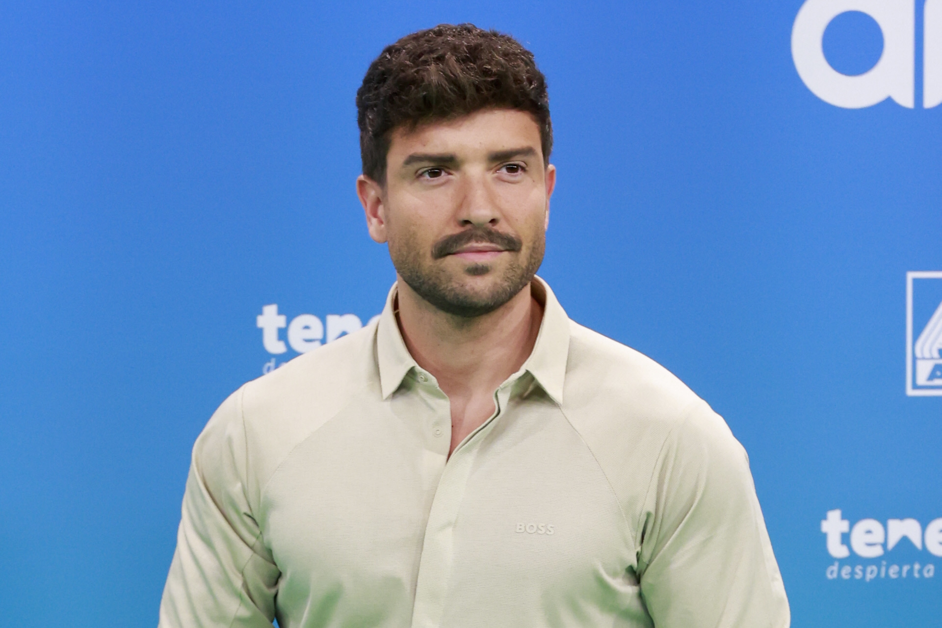 El cantante Pablo Alborán el 12 de marzo de 2026, en los Premios Dial