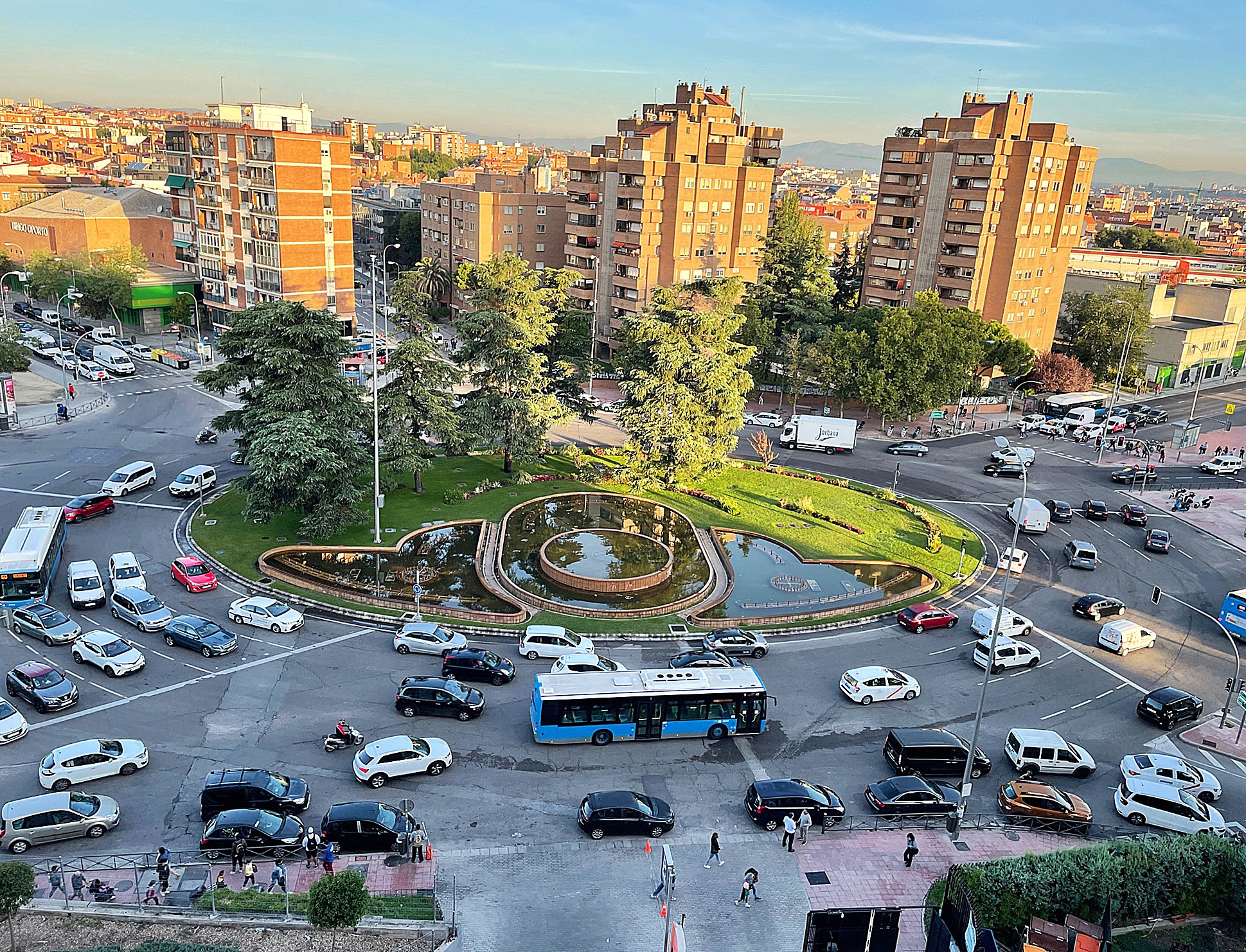 Rotonda de la Plaza El�ptica, en Madrid