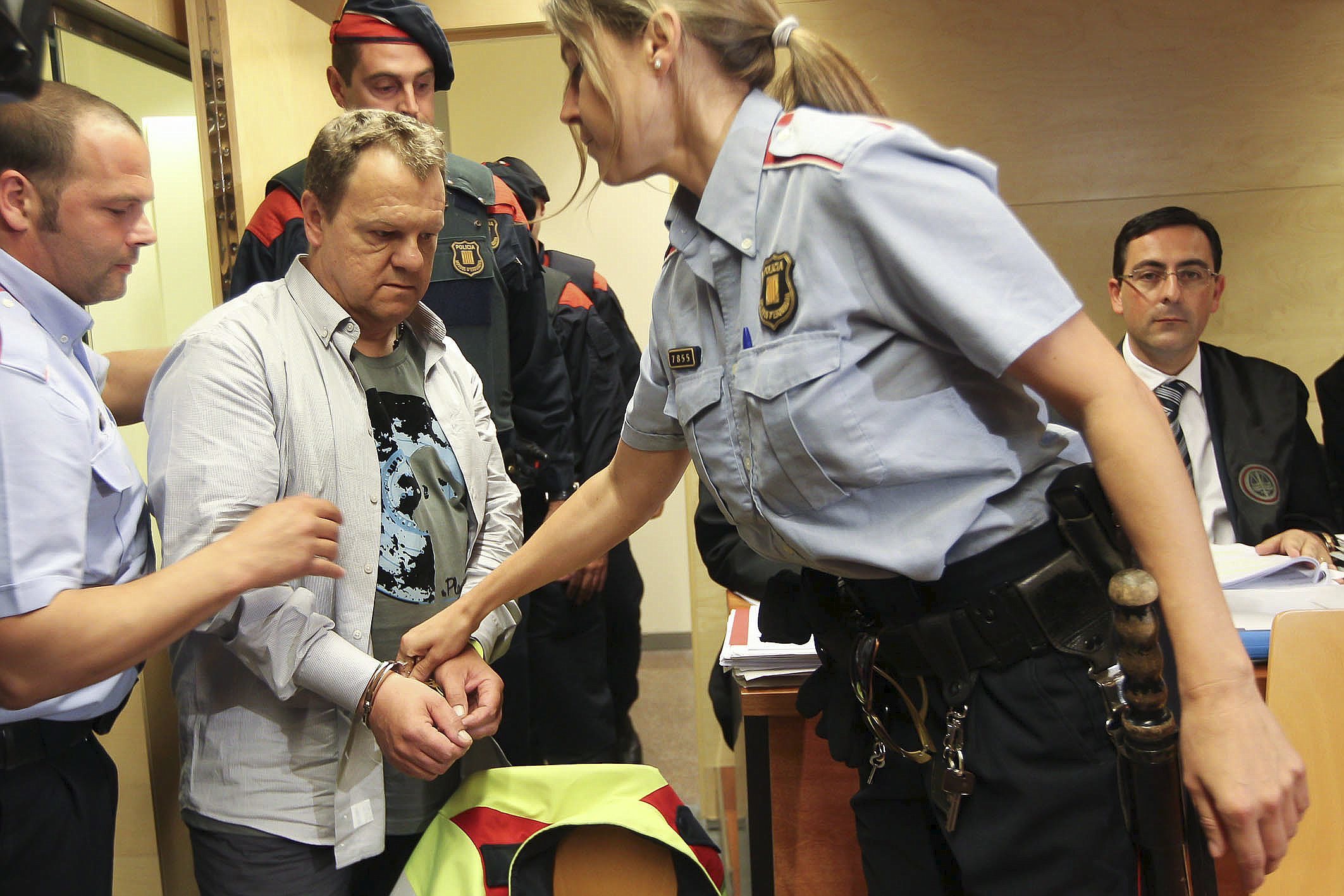 Joan Vila, conocido como el Celador de Olot, en la segunda jornada del juicio contra él por el asesinato de once ancianos, en la Audiencia de Girona