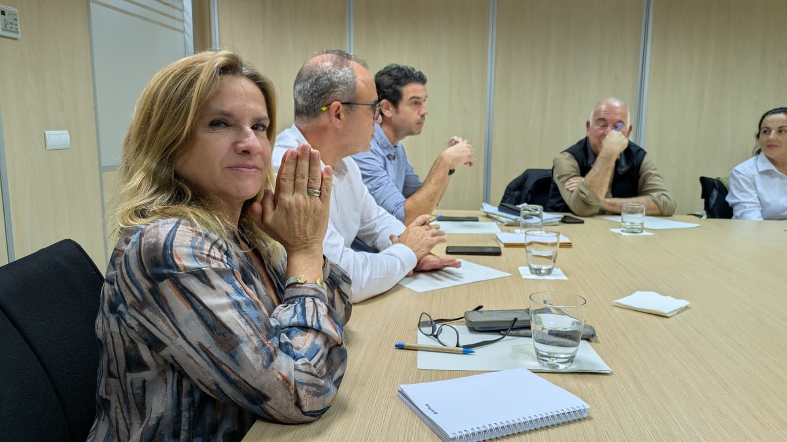 María Joaquina Ferrer, durante una reunión.