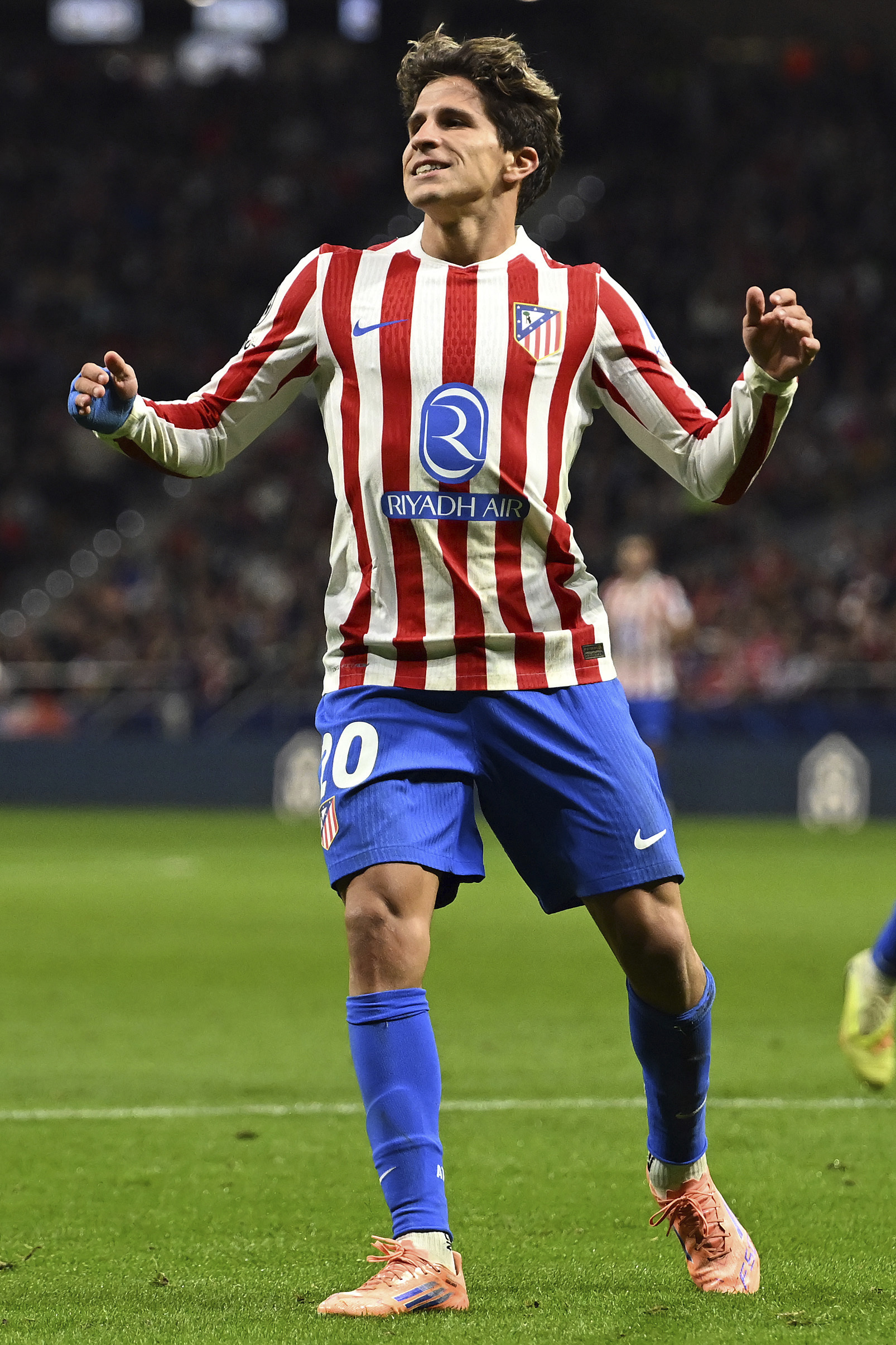 Giuliano, en un partido con el Atl