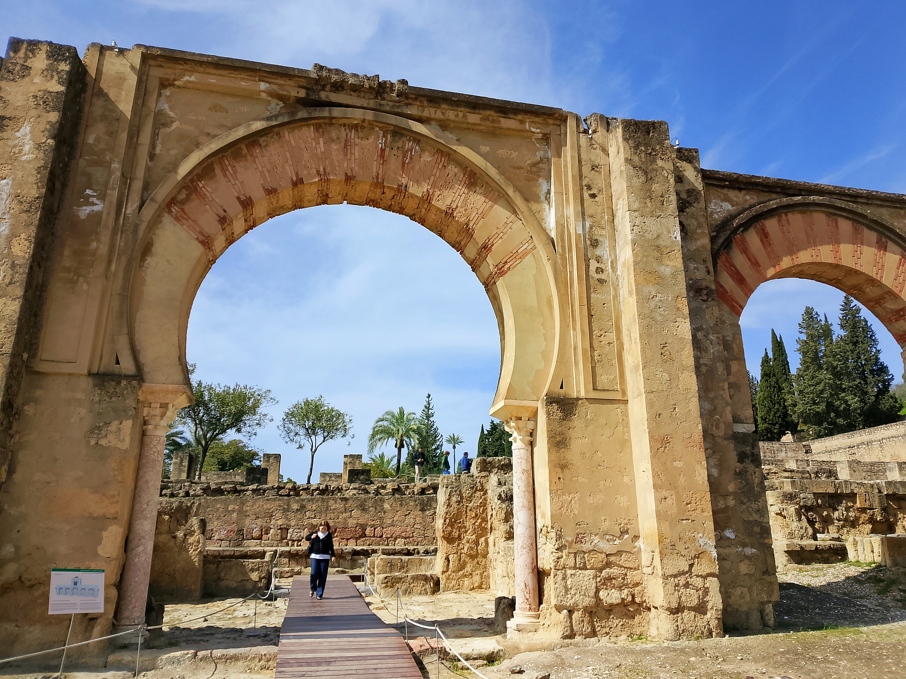 Una de las puertas de la ciudad califal.