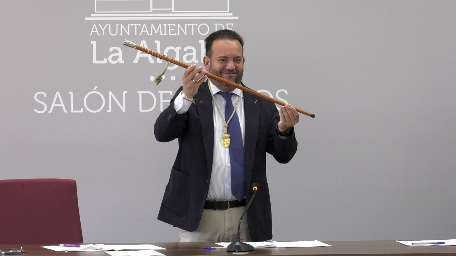 Diego Agüera, reelegido alcalde de La Algaba (Sevilla) tras el archivo ...