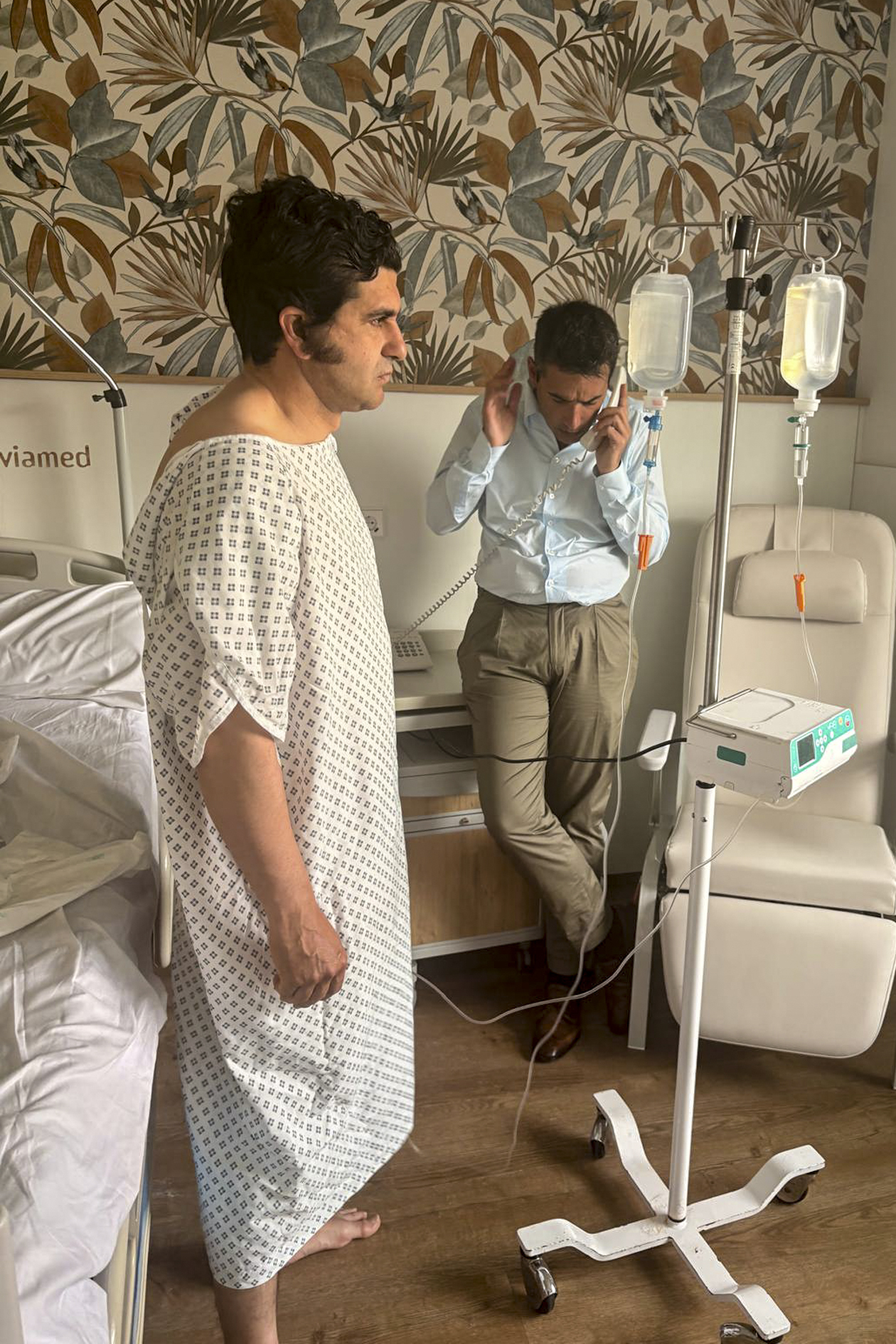 24 horas en el hospital con Morante, el genio herido entre el dolor y la sedación