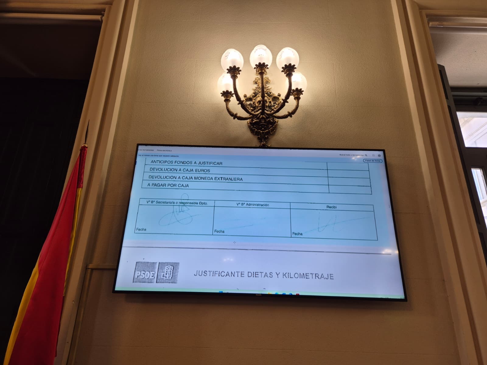 Una hoja de liquidación de gastos del PSOE exhibida por la defensa de Koldo.