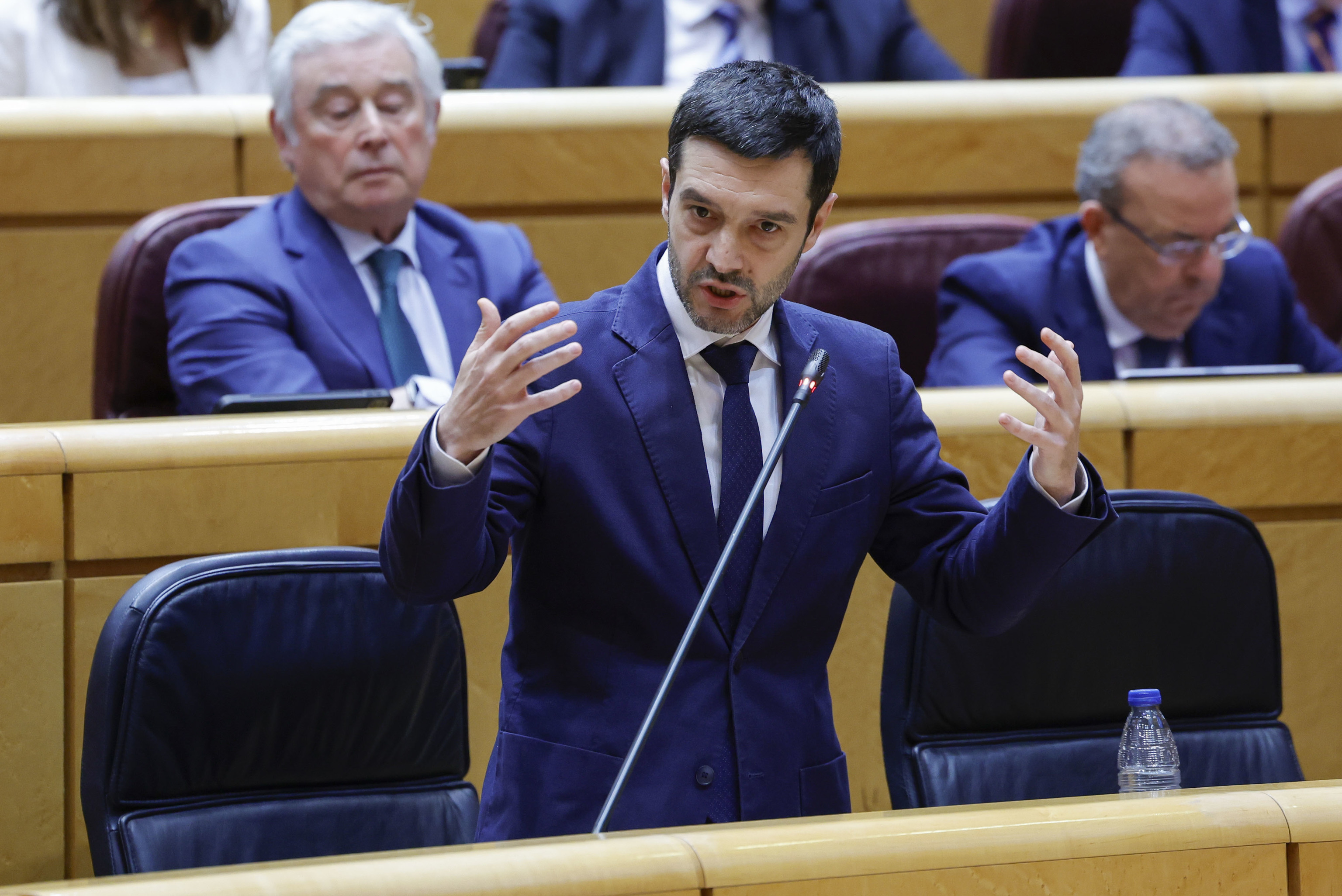 El ministro Pablo Bustinduy, ayer, en el Senado.