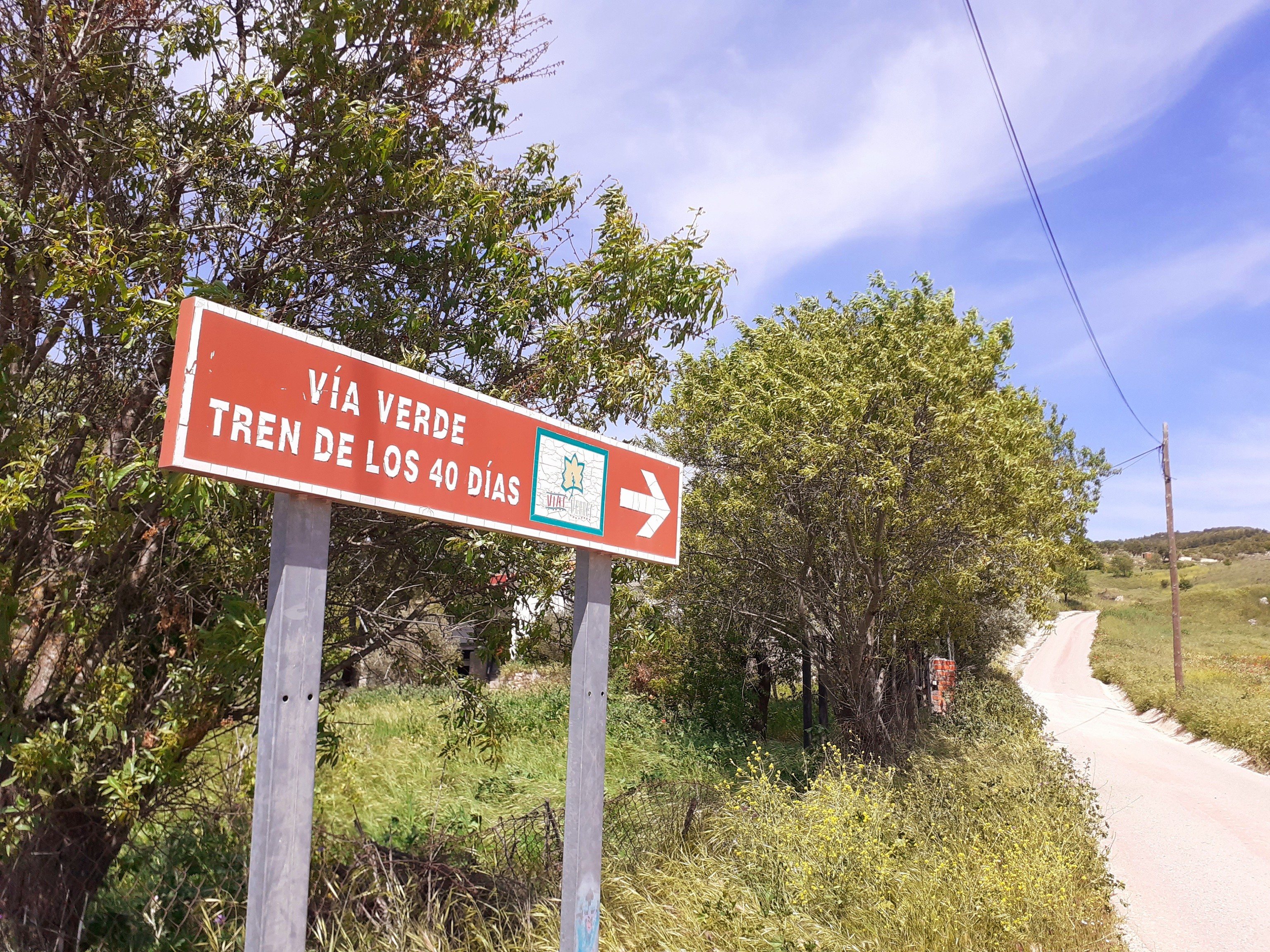 Una señal del recorrido.
