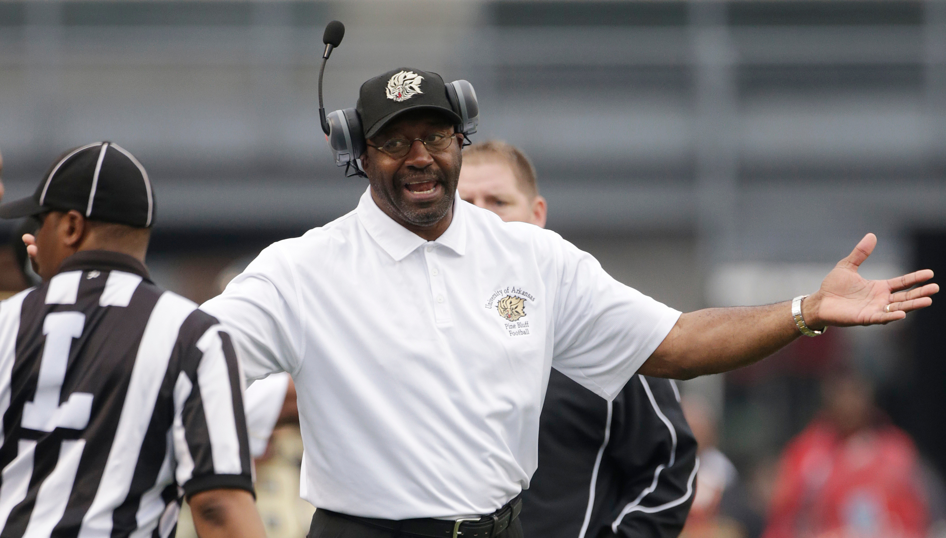 Monte Coleman en su etapa de entrenador.