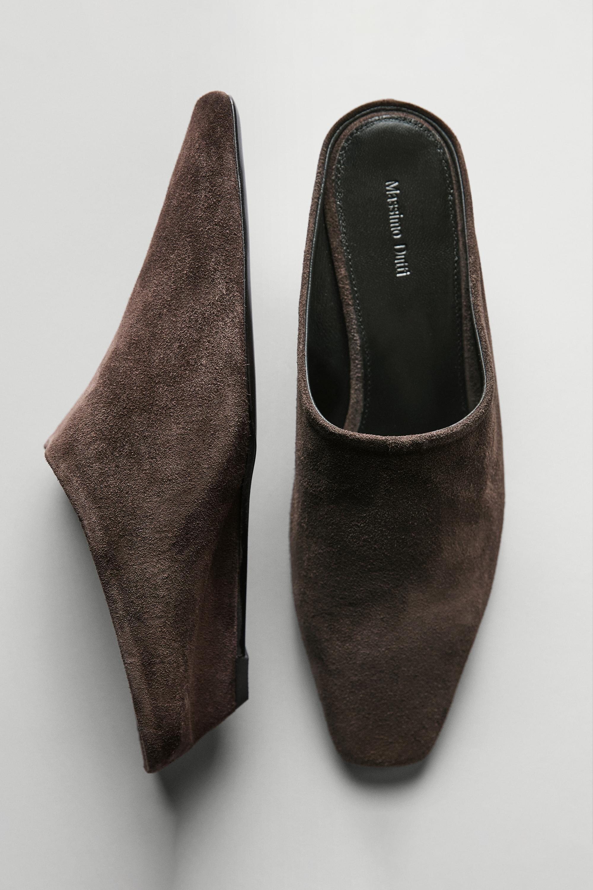 Las expertas en moda coinciden: los wedge mules son el calzado de primavera que transforma cualquier look b�sico en uno de lujo