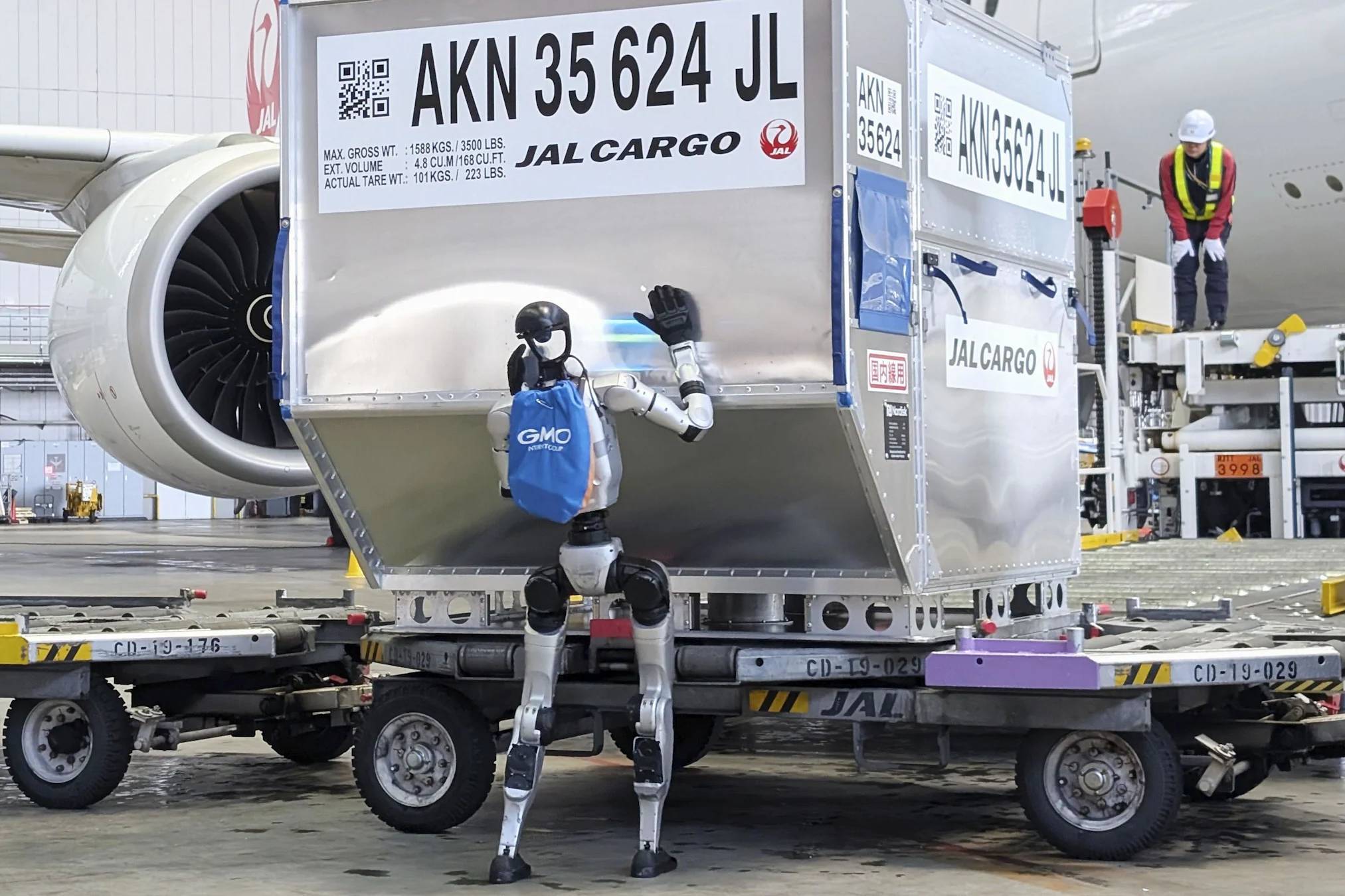 Japan Airlines probará robots humanoides para manejo de equipaje en Tokio