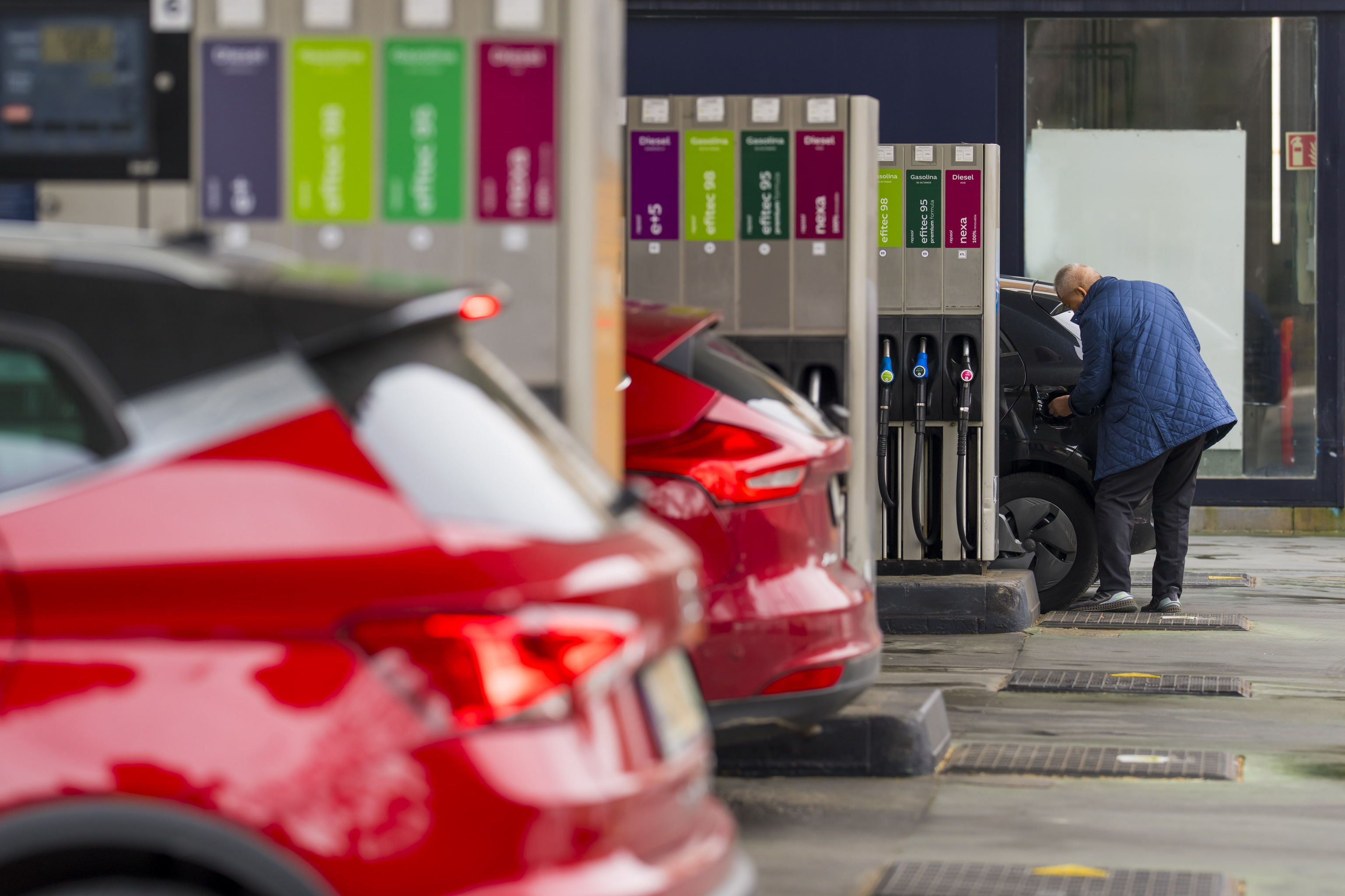 La escalada de precios por la guerra en Irán se modera al 3,2% en abril, dos décimas menos