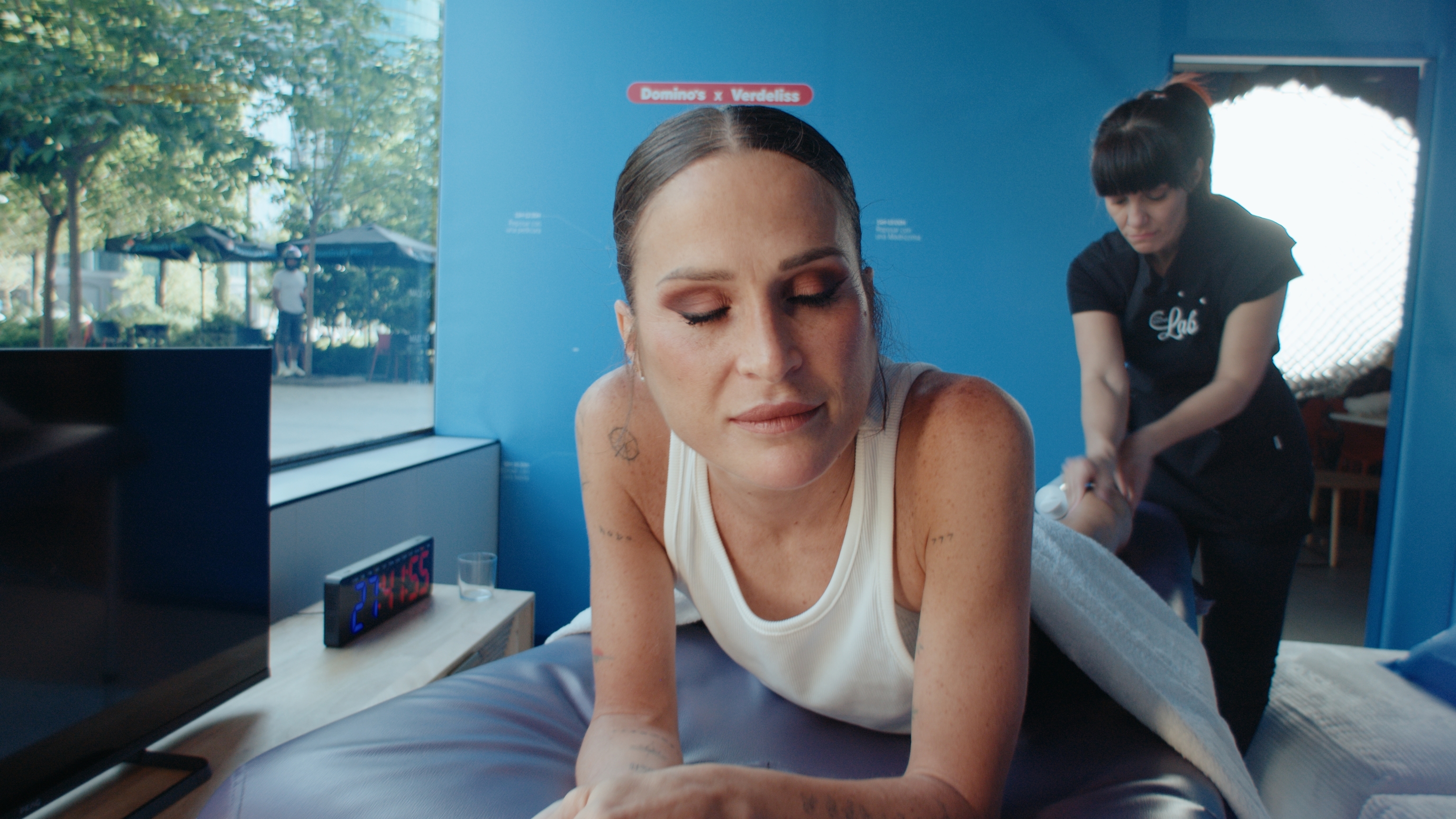 Este martes, la 'influencer' durante el reto que invita a las madres a descansar.