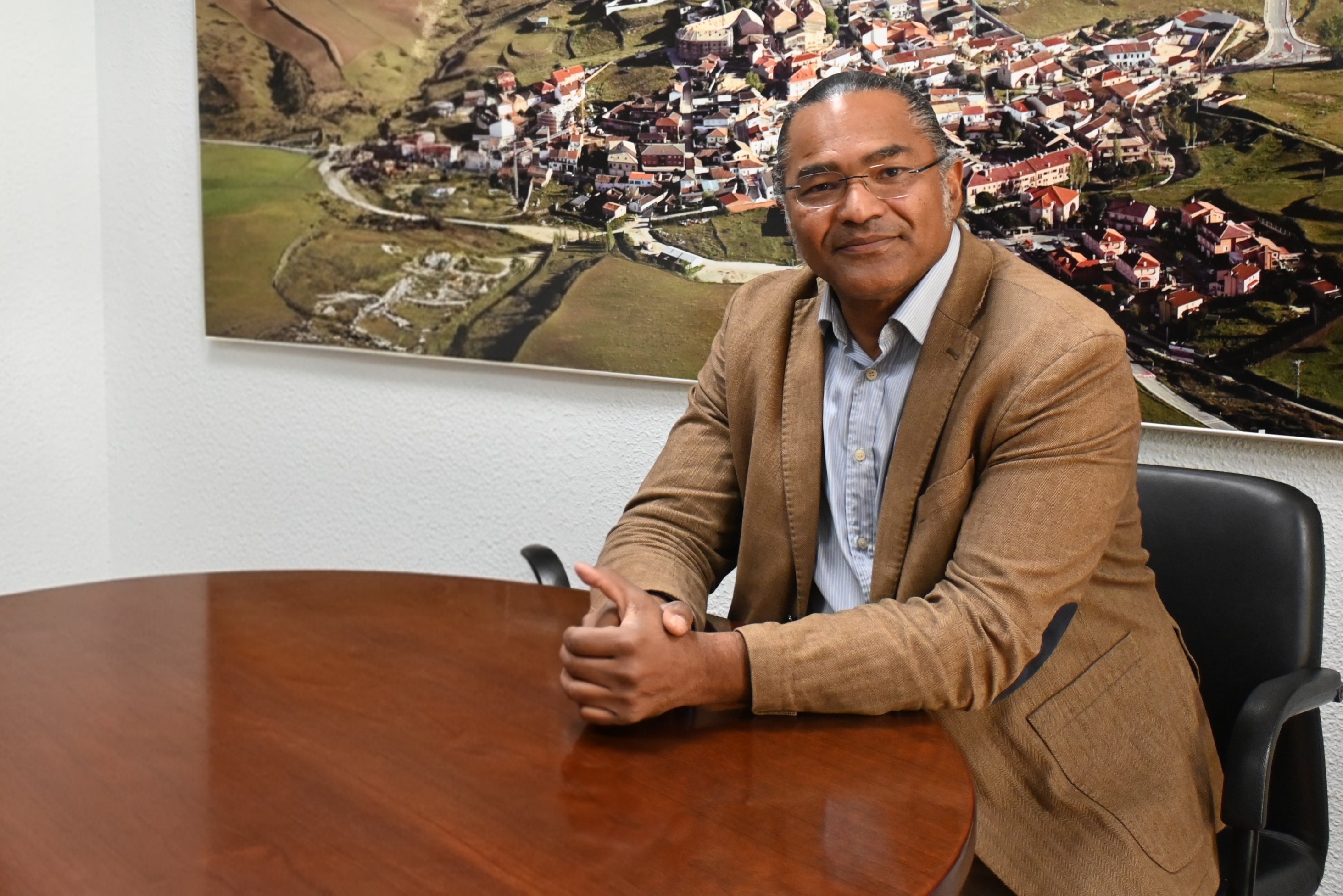Juan Antonio de la Morena, alcalde de Villamantilla, hace nos d�as.