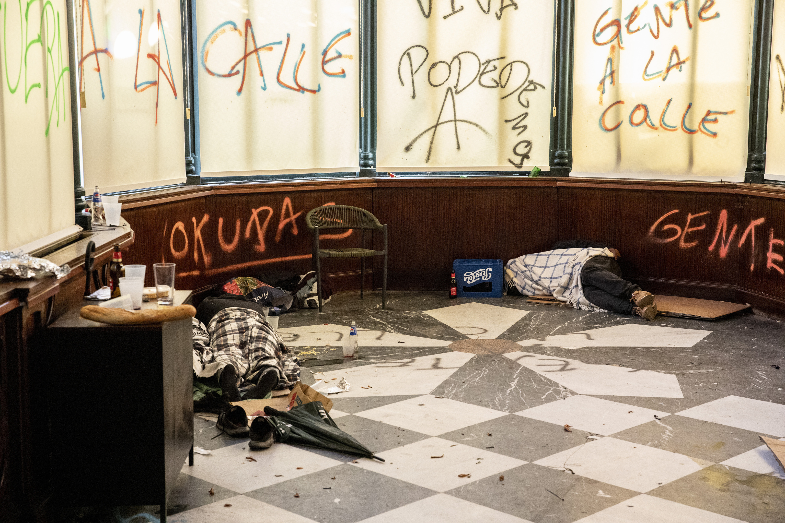 El Pabell�n, cuando dorm�an los indigentes.