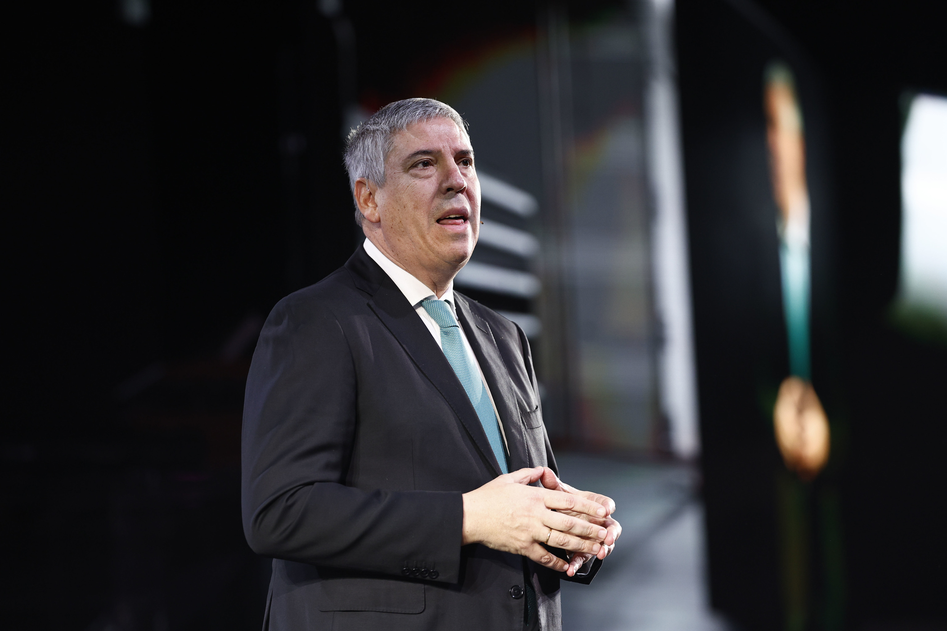 El presidente de Indra, Jos� Vicente de los Mozoso