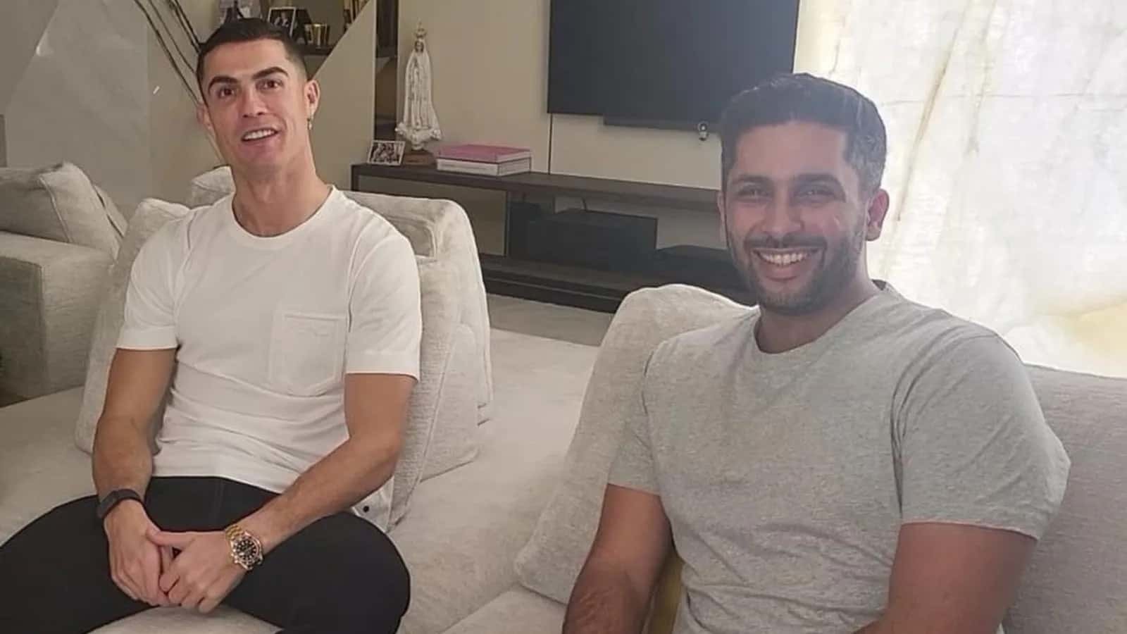 El presidente del Almer�a junto a Cristiano Ronaldo