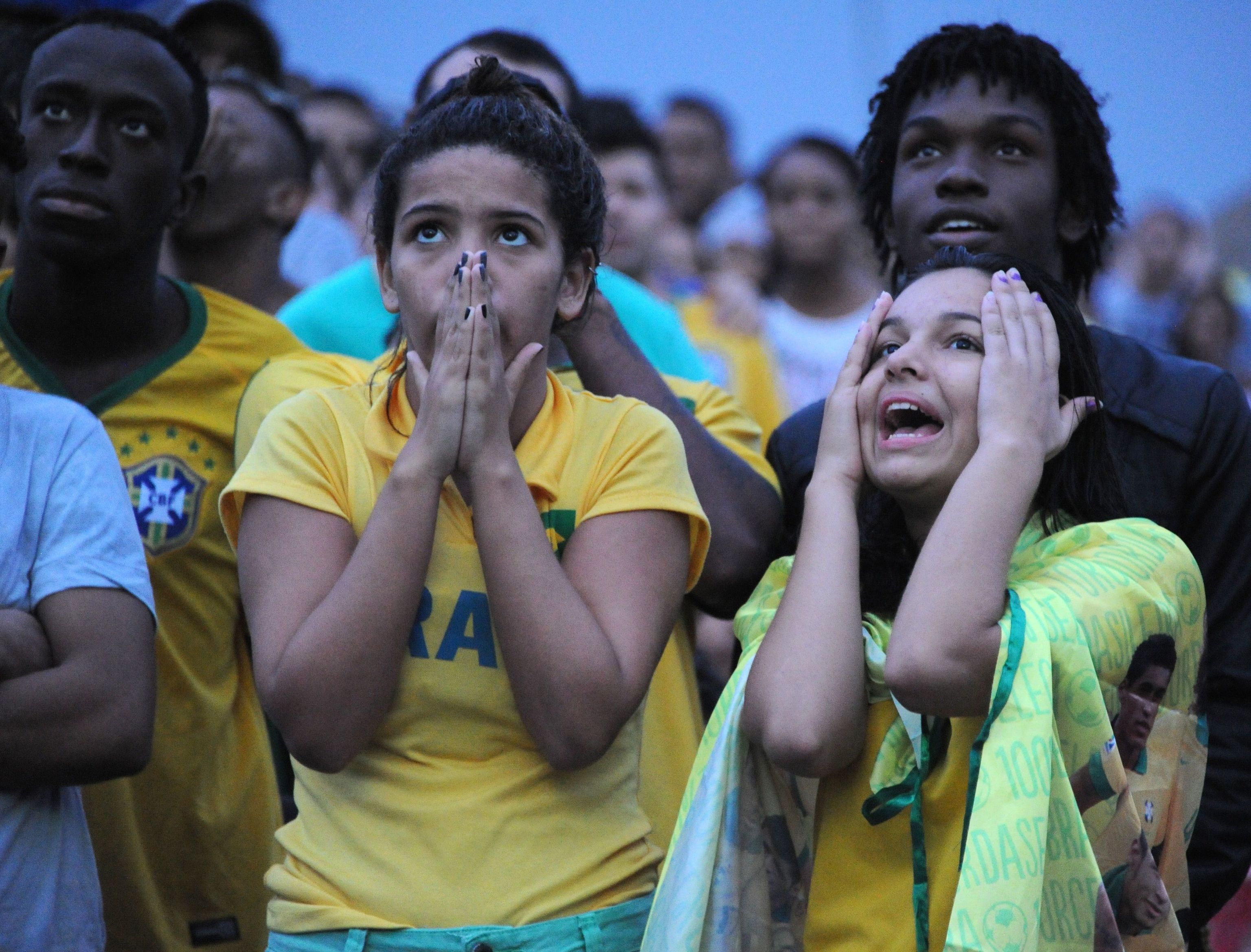 Aficionadas brasile�as, el d�a de aquel partido.