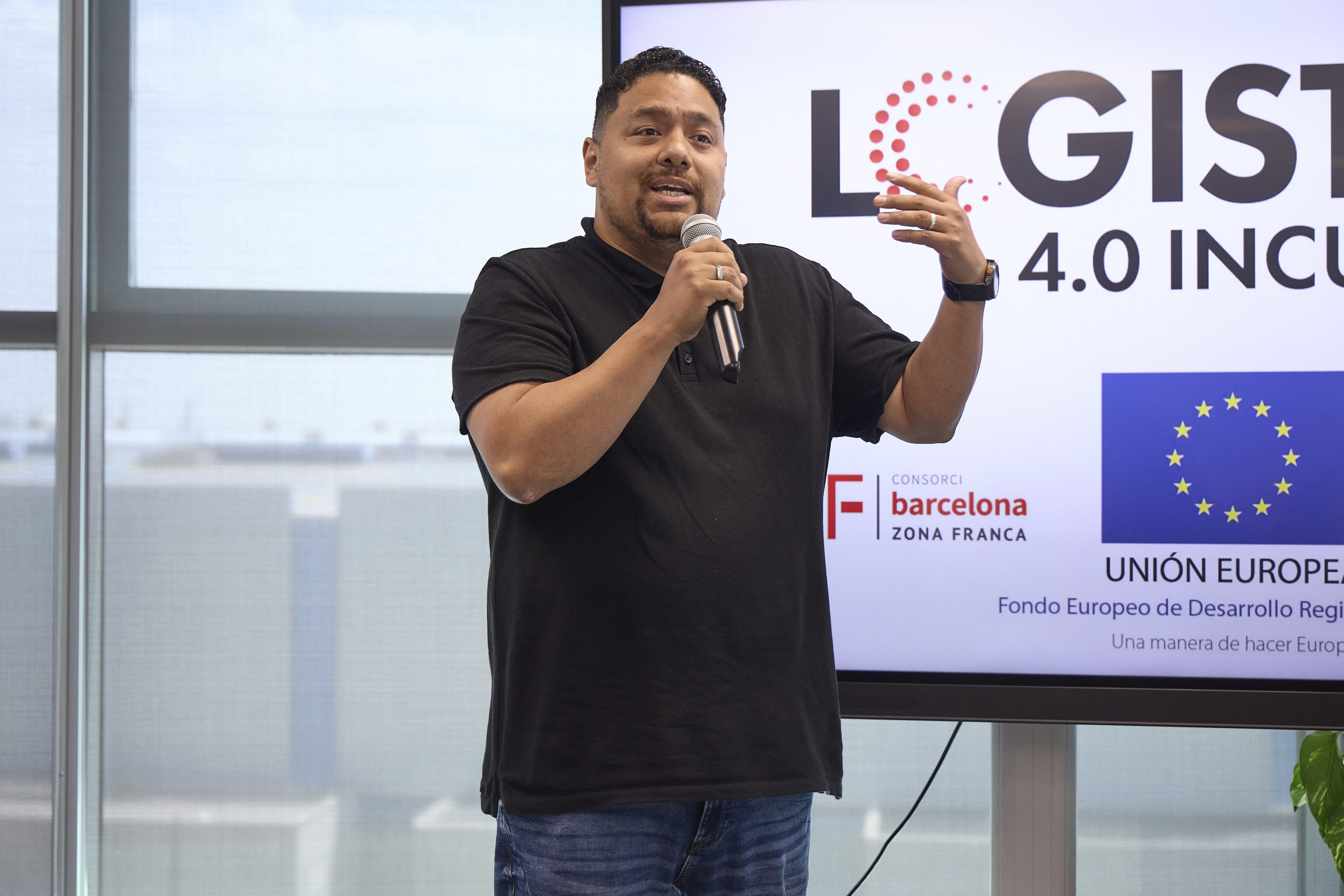 Michael P�rez Garc�a, CEO y fundador de Maskay Logistics.