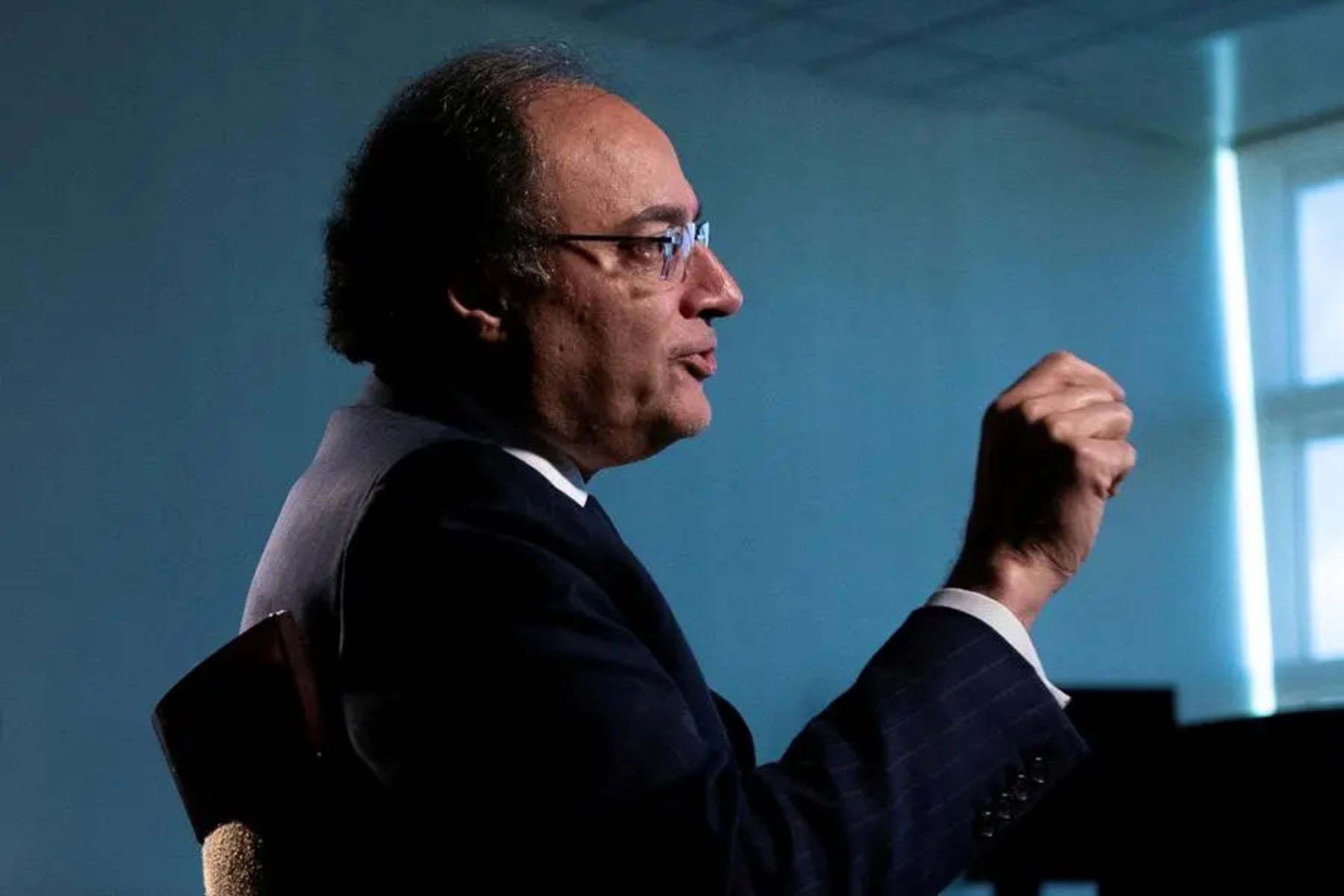 Muhammad Aurangzeb, ministro de Finanzas de Pakistán.