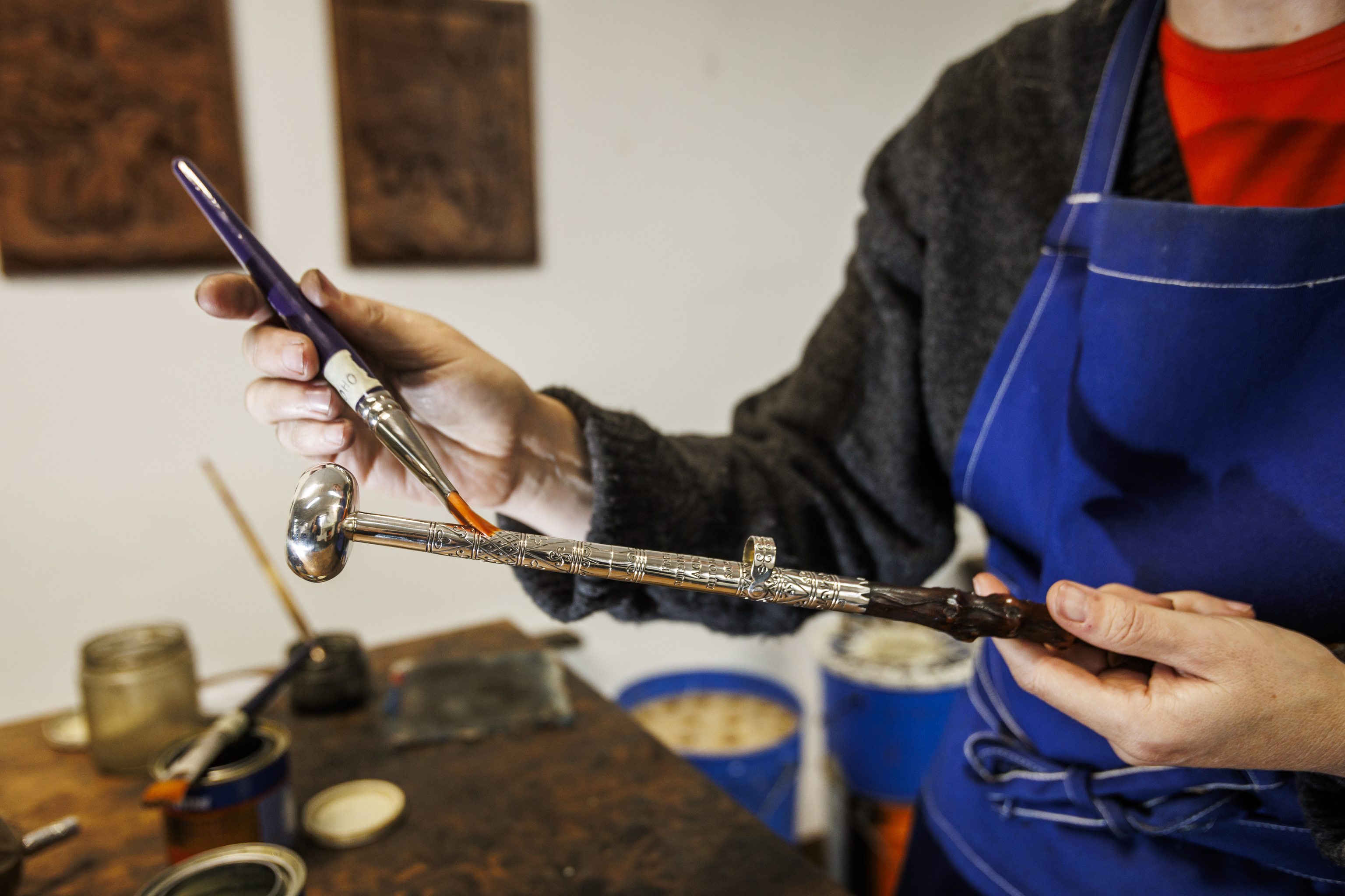 Elaboración de las makilas en el taller Alberdi