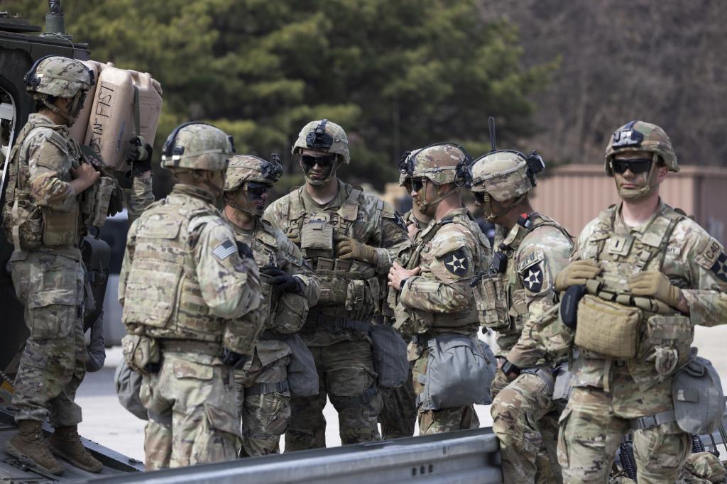 Imagen de archivo de soldados norteamericanos en ejercicios militares.