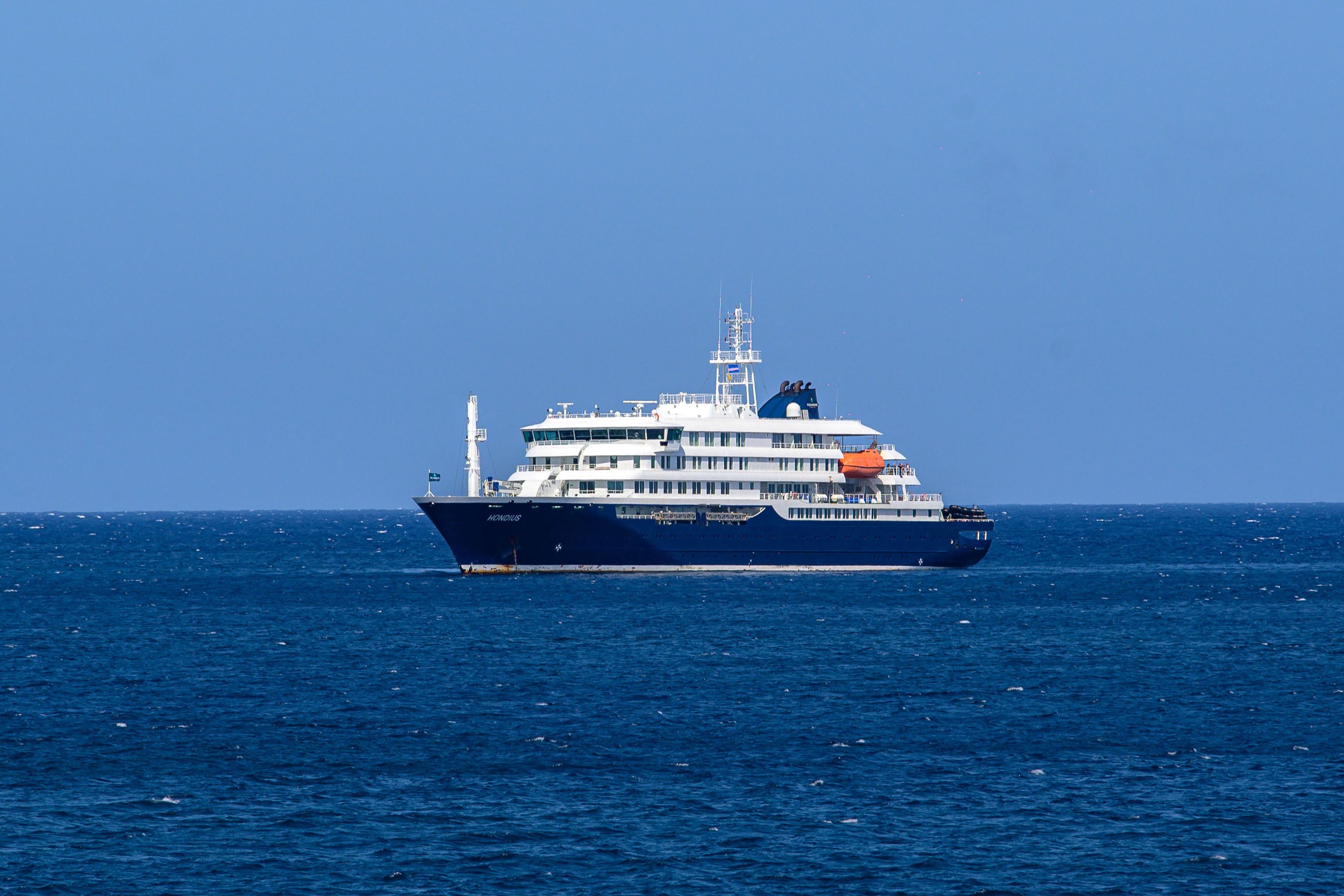 Tres muertos por hantavirus en un crucero neerlandés frente a Cabo Verde: la OMS investiga un posible brote — image 4