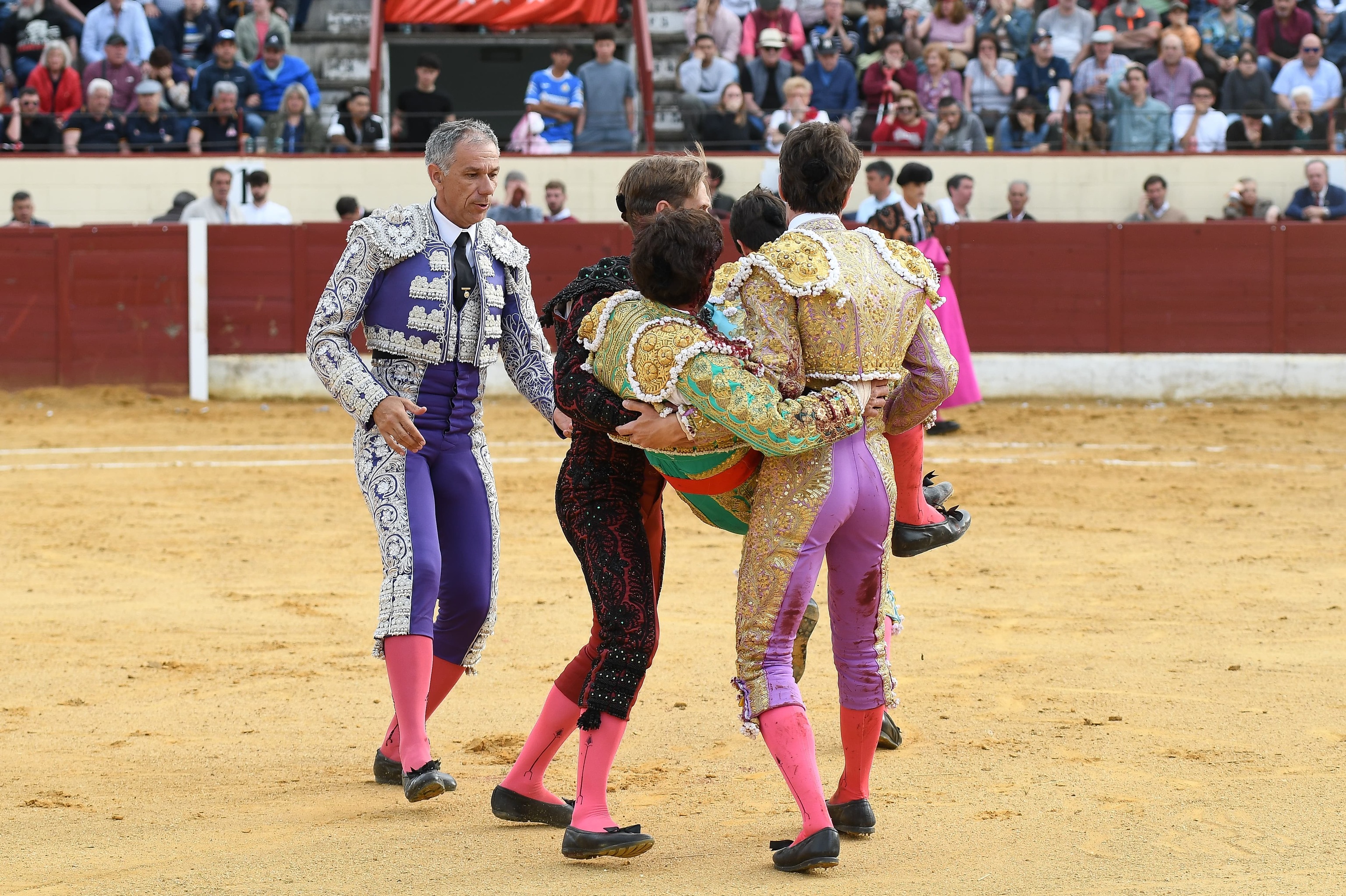 Alberto Dur�n, intervenido de urgencia por un trombo, tras la cornada sufrida en Valdemoro