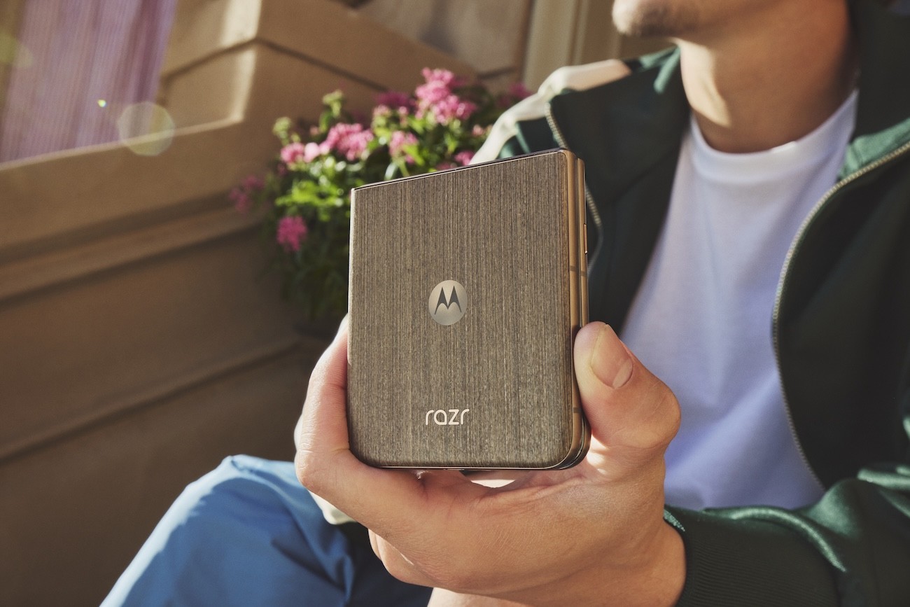 El Razr 70 ultra de Motorola.
