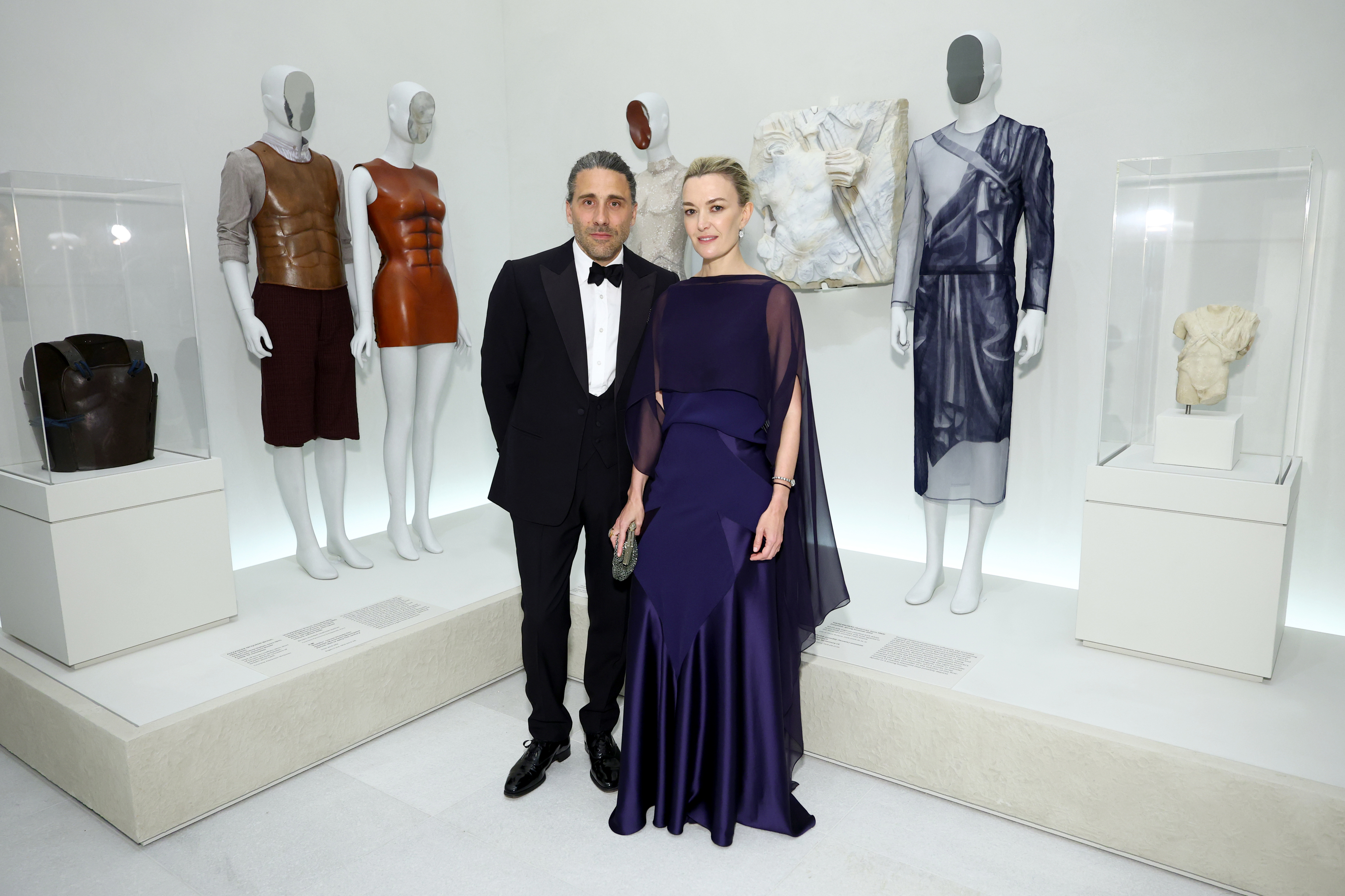 Marta Ortega irrumpe en la Met Gala 2026 con un vestido de Galliano para Zara y sella el ascenso de Inditex en la alta moda — image 3