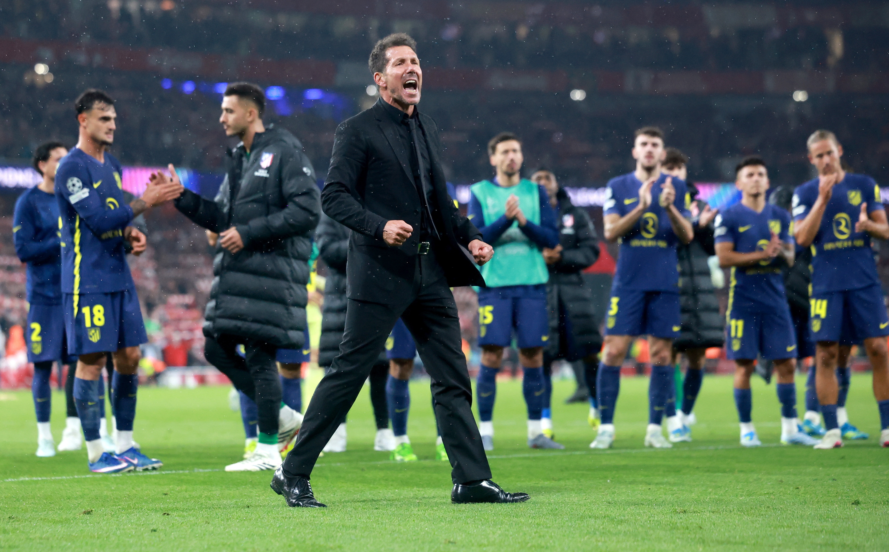 Simeone, al final del partido contra el Arsenal.