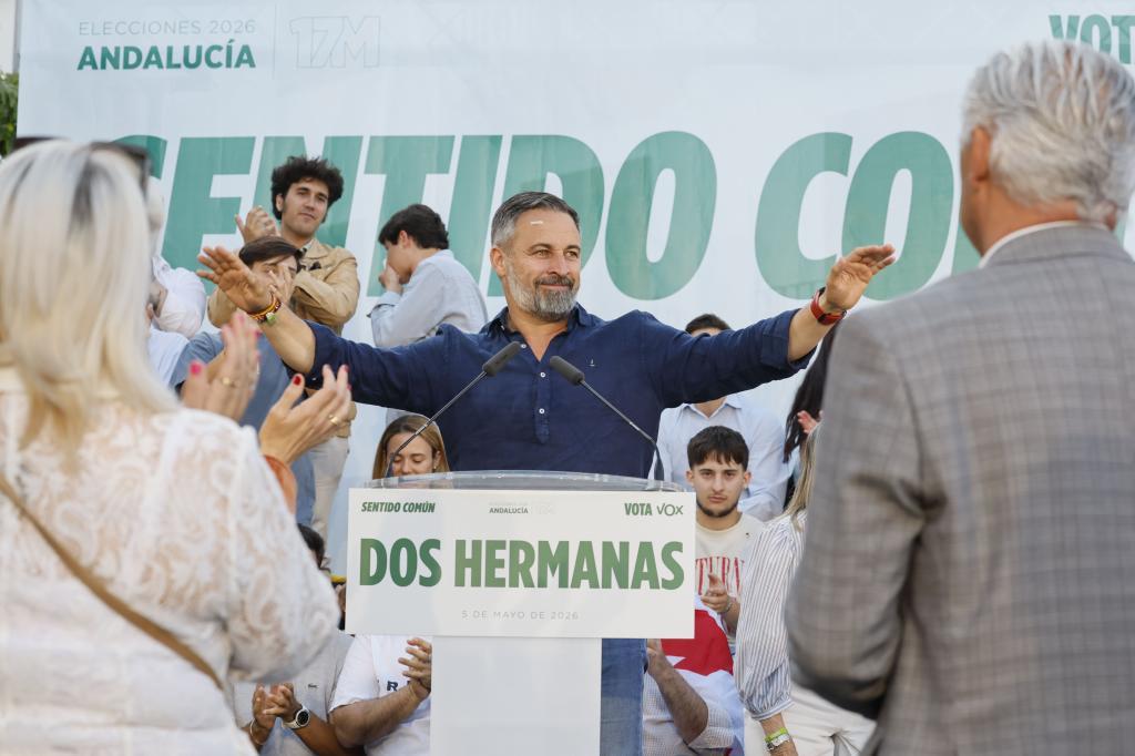 Santiago Abascal, en un acto de campa�a de Vox en Dos Hermanas (Sevilla) por las elecciones del 17-M.