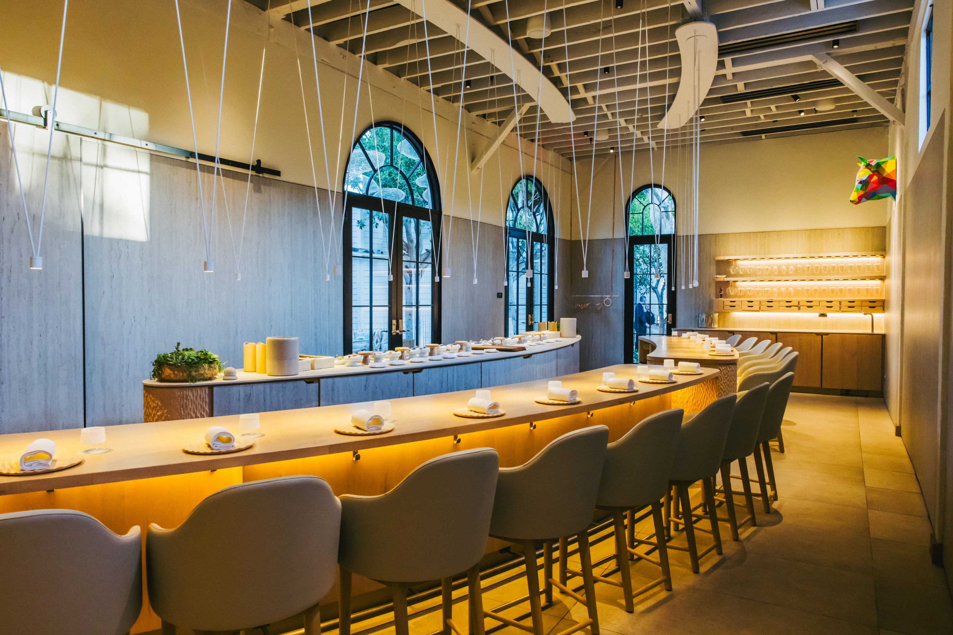 14 kişilik restoran bar.