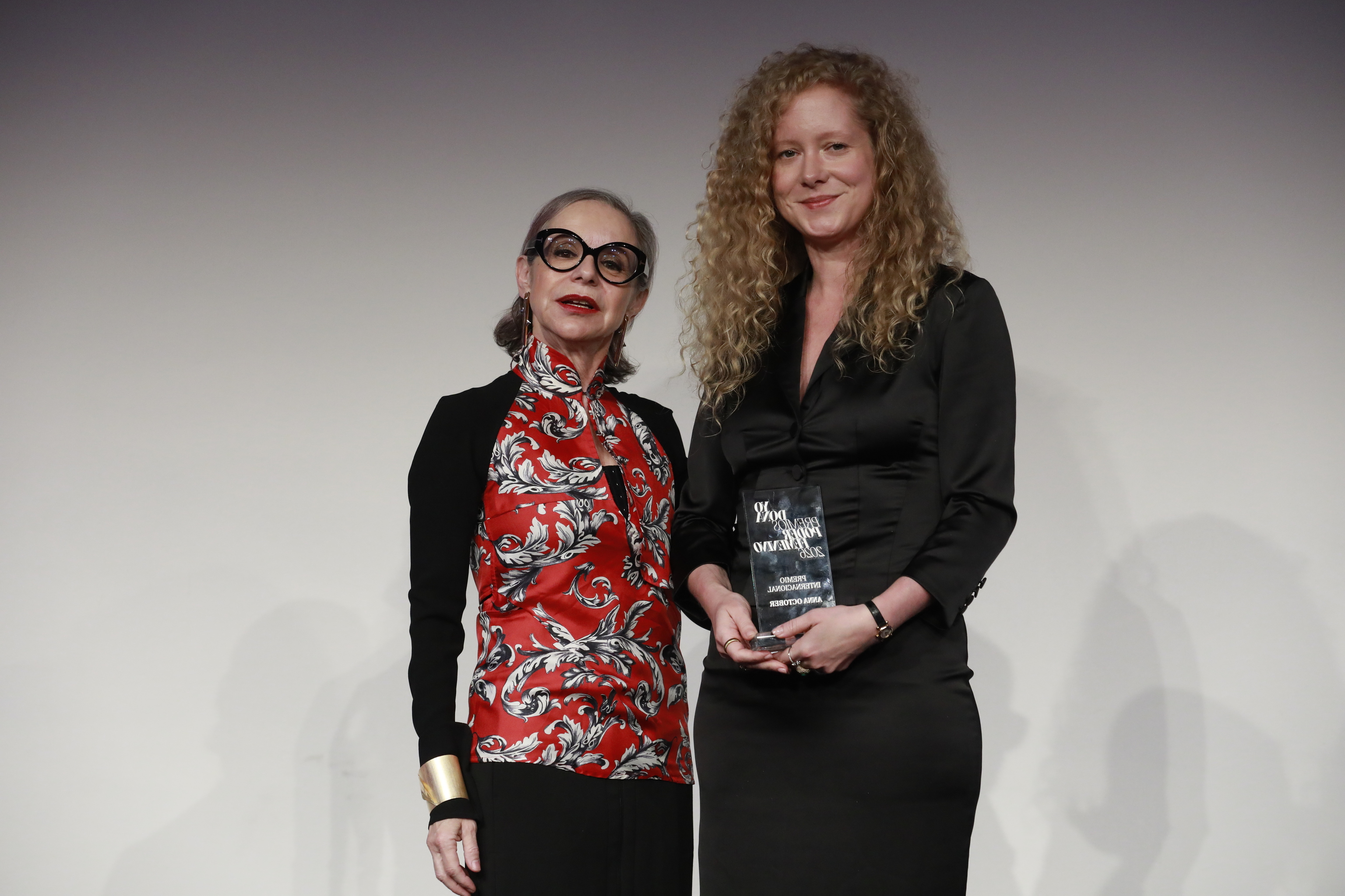 Anna October con Silvia Nieto, redactora jefe de Yo Dona.