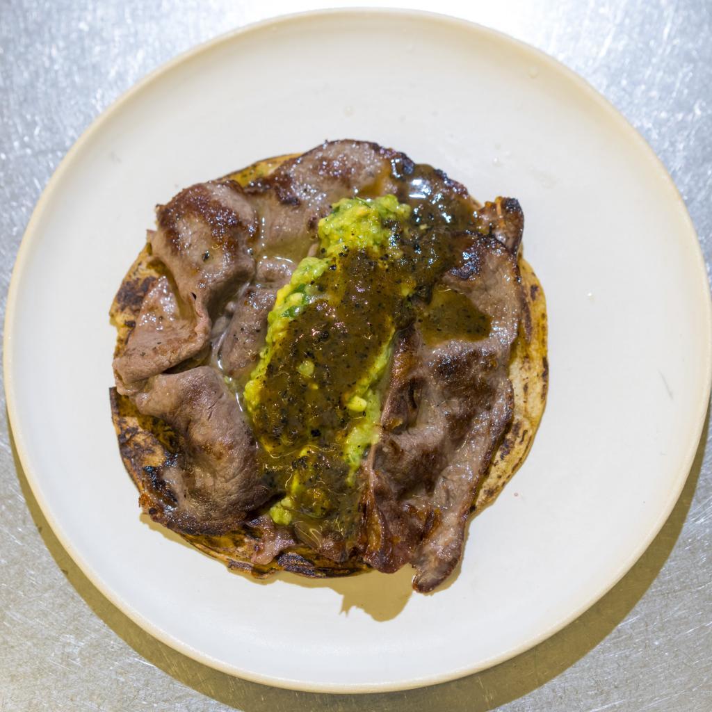 Taco de rib eye.
