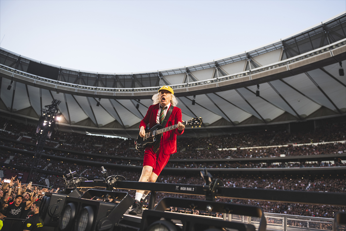 Angus Young, durante el concierto de AC/DC en el Metropolitano.