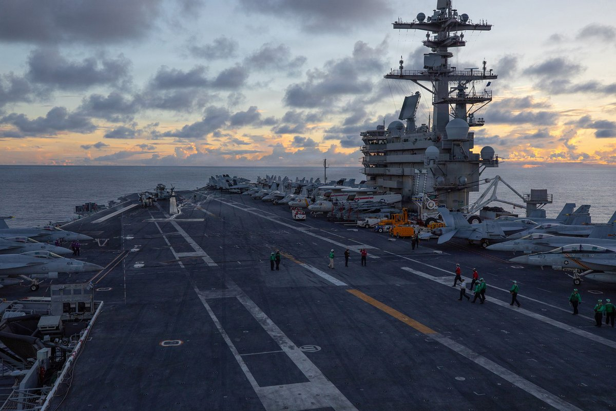 Imagen del portaviones USS George H.W. Bush (CVN 77) difundida este jueves por el Comando Central de EEUU.