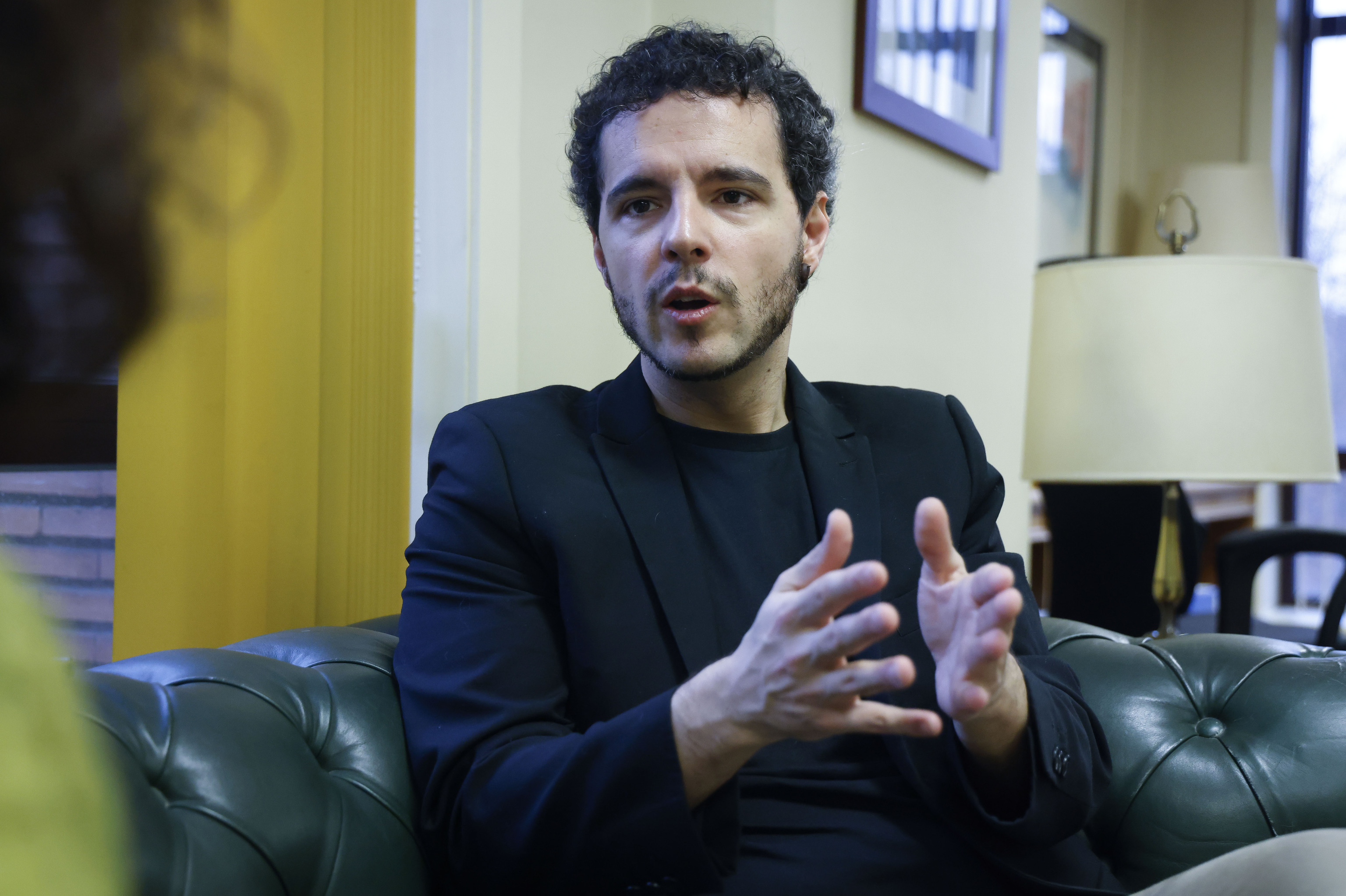 Pedro Gullón, director de Salud Pública: "El contagio por hantavirus no es  tan fácil como el de una gripe o el covid" | Salud