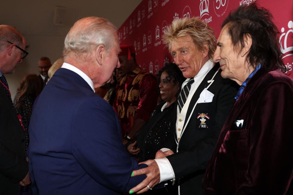 Rod Stewart y Ronnie Wood a su llega al evento ben�fico de A King's Trust.