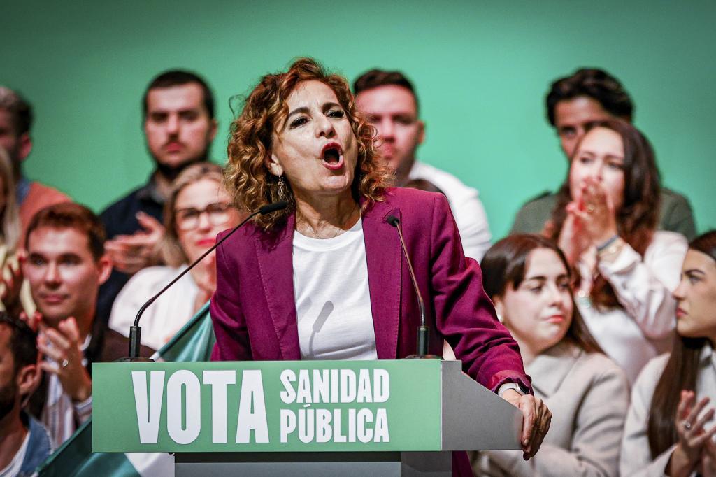 Mar�a Jes�s Montero durante su campa�a electoral en C�diz