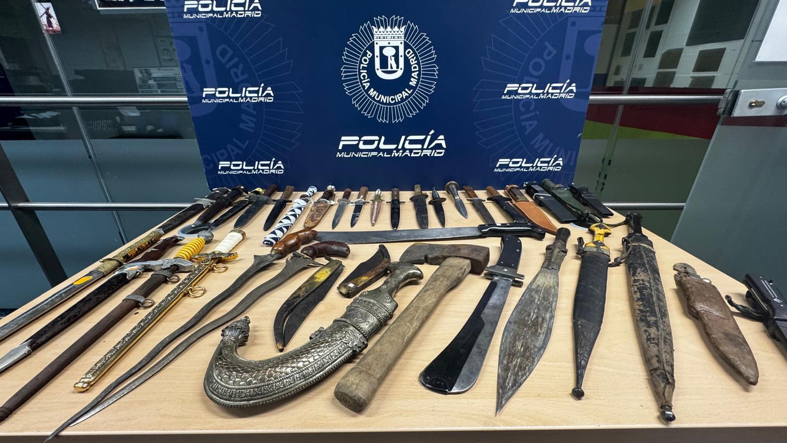 Varias de las armas incautadas