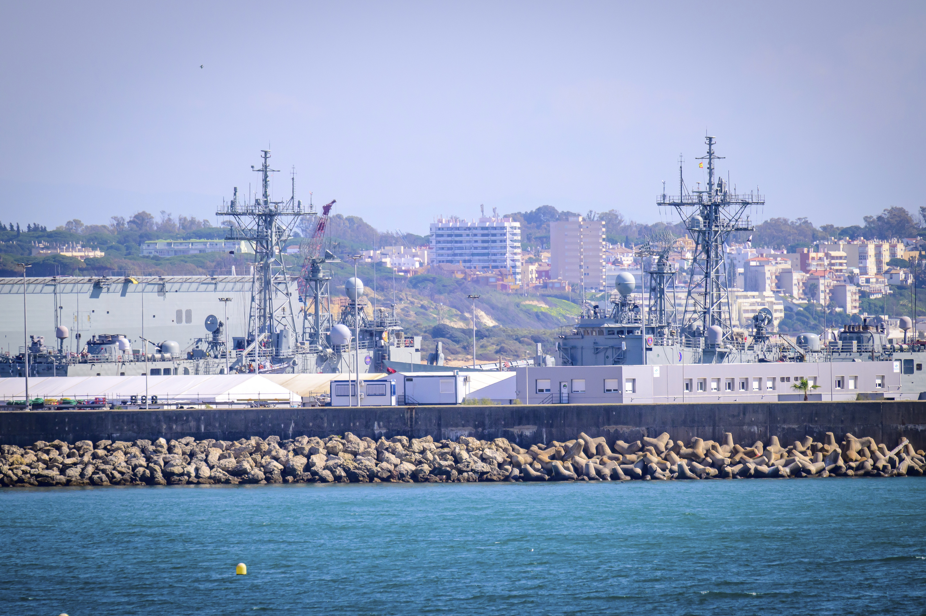 Vista general de la base naval de Rota, en C�diz.