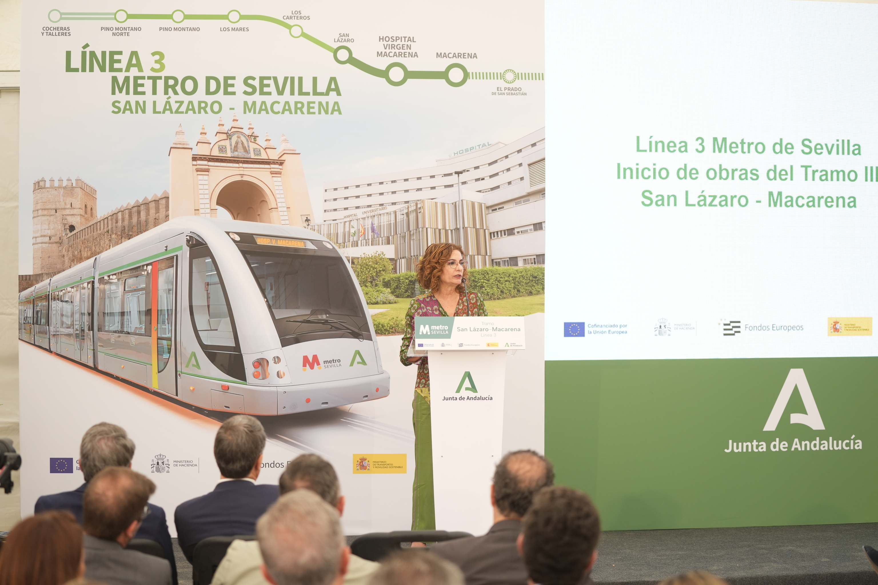 María Jesús Montero, en el arranque de las obras de la línea 3 del metro de Sevilla, en junio de 2025, cuando era vicepresidenta.