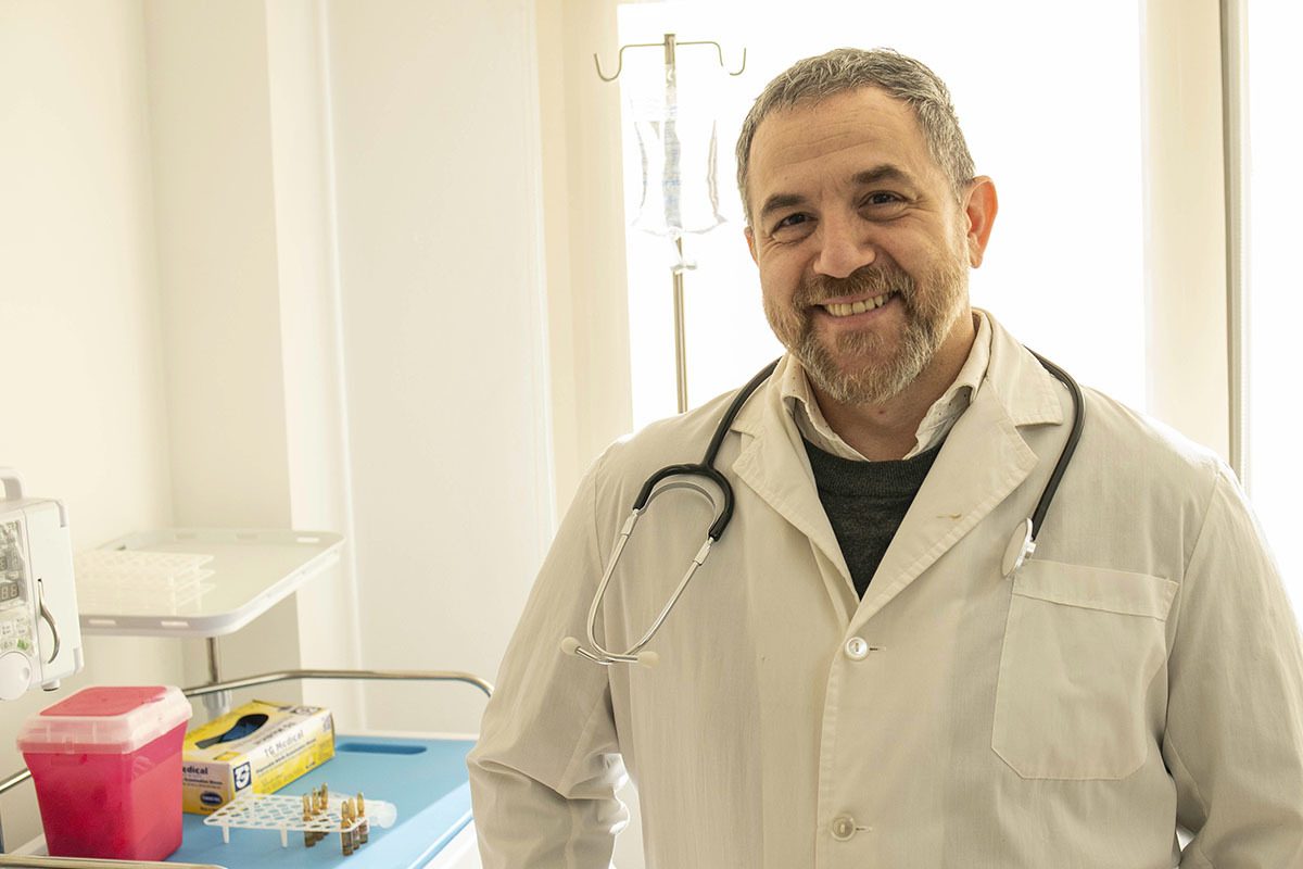 Fernando Tortosa trata pacientes con hantavirus hace 18 años.