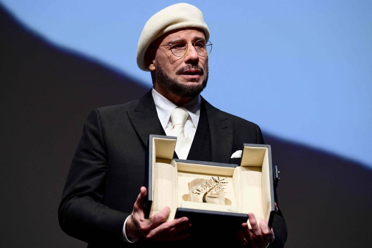 El actor John Travolta recibe la Palma de Oro honor�fica del Festival de Cannes