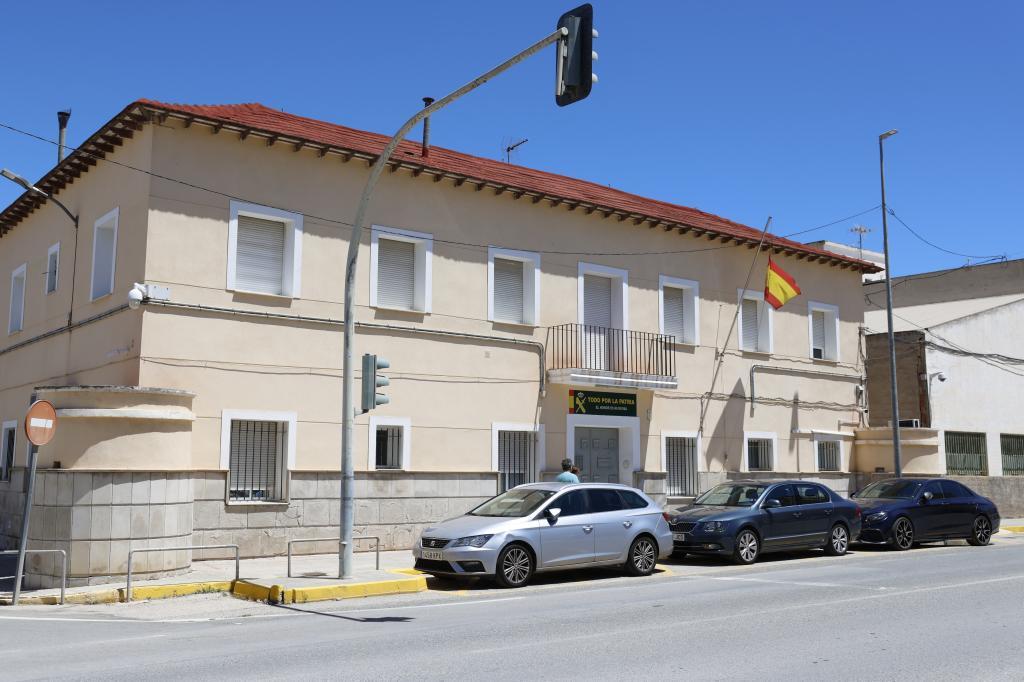 Cuartel de la Guardia Civil en Dolores (Alicante).