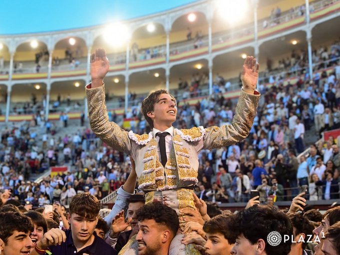 Julio Norte sale a hombros de la Monumental de las Ventas