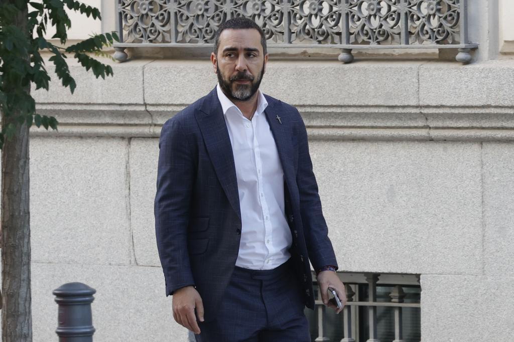 V�ctor de Aldama, este jueves, a su llegada a la Audiencia Nacional.