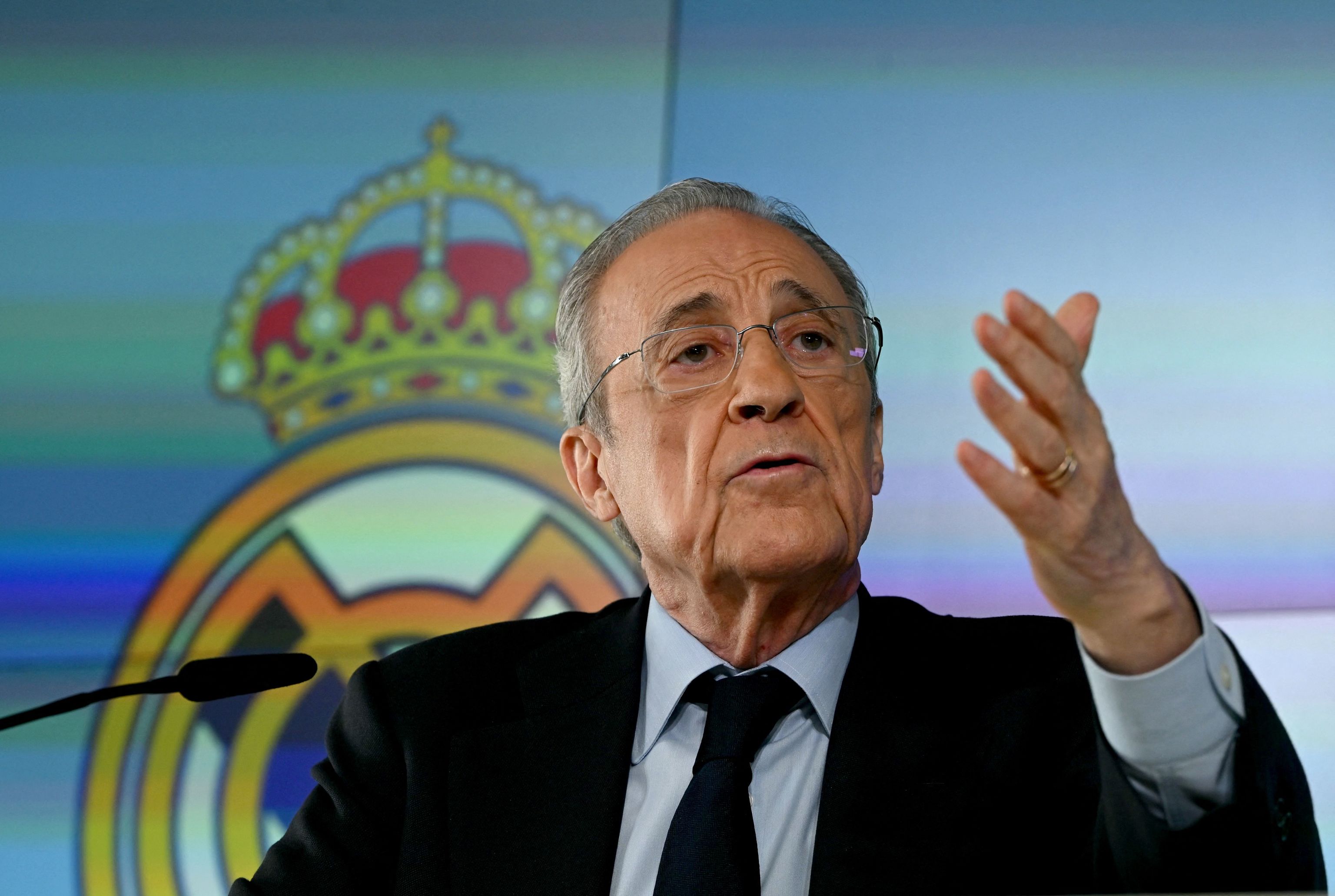 Florentino P�rez, durante la pol�mica rueda de prensa del 12 de mayo.